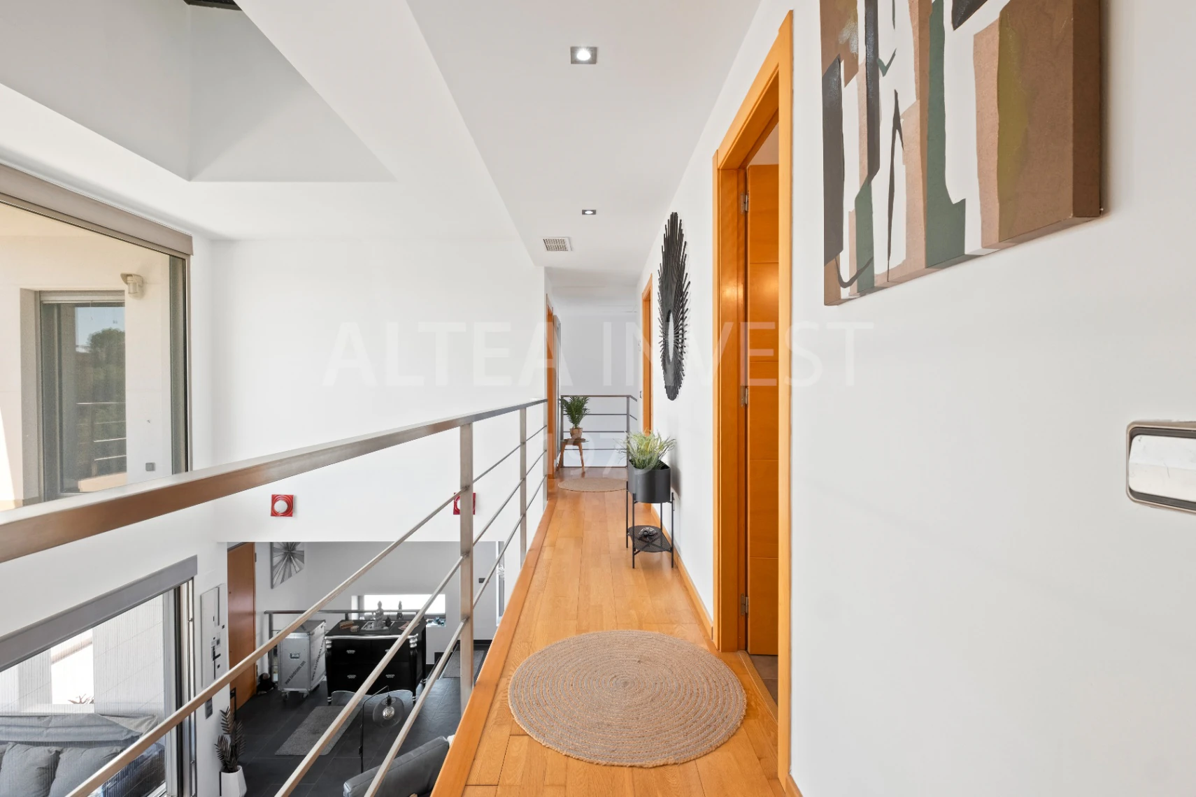 1569 - Exclusiva Villa Contemporánea con Amplio Semisótano y Vistas a la Sierra de Bernia en Altea