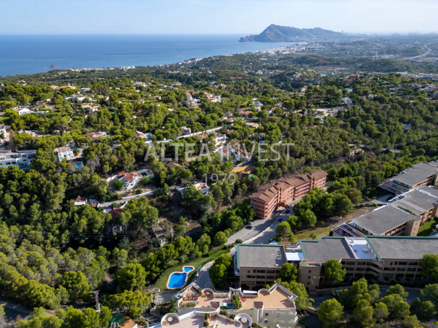 1451 - Dachgeschoss-Duplex mit großem Solarium, Jacuzzi und unvergleichlichem Ausblick