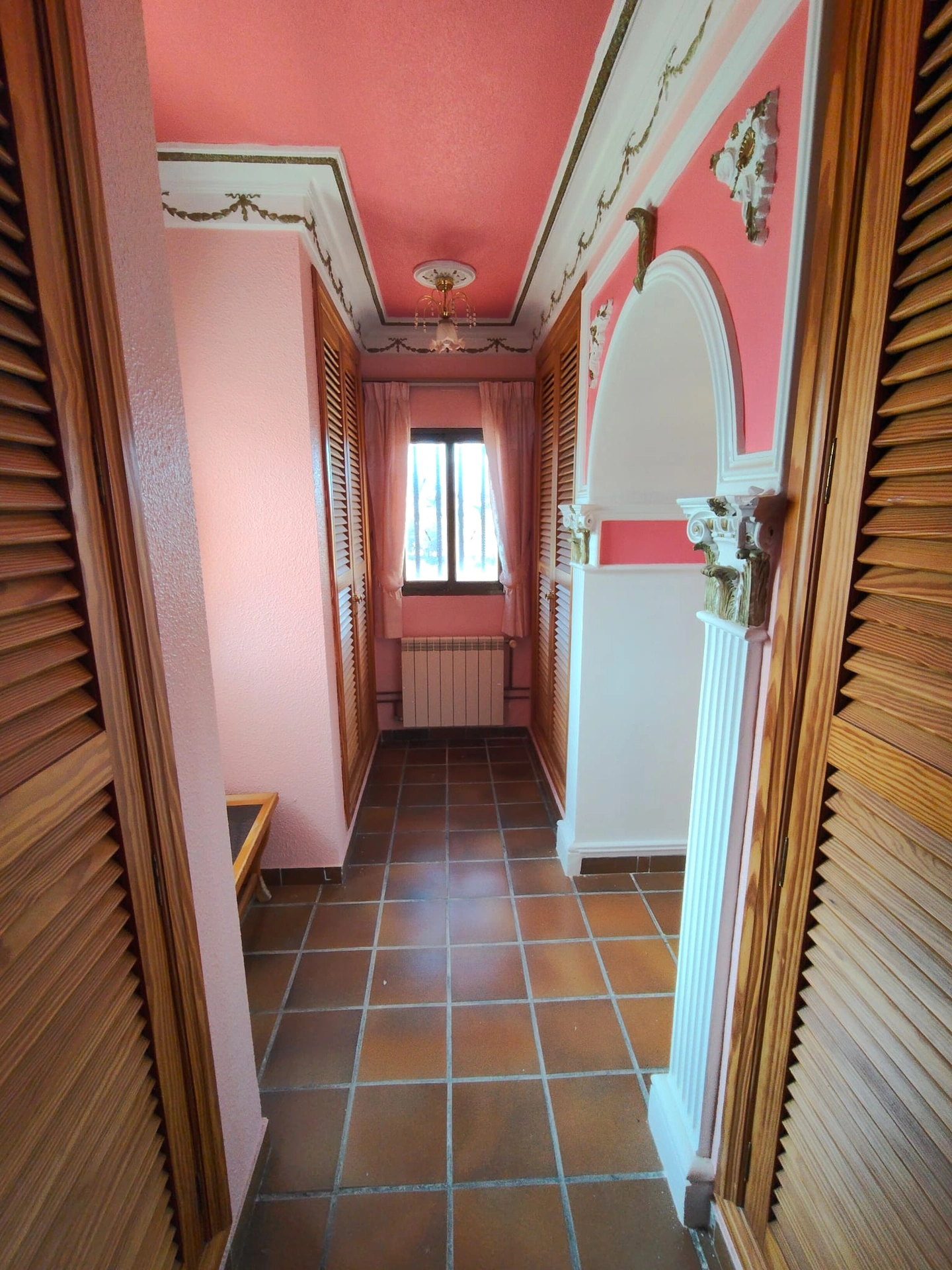 FINCA EXCLUSIVA CON ALTO POTENCIAL EN La Nucía