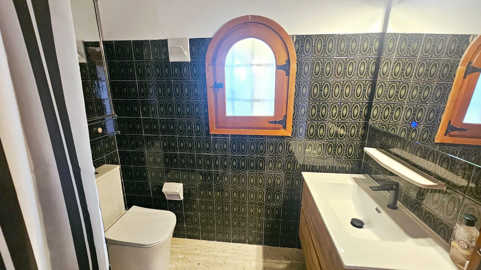 Casa Independiente en Venta con Vistas AL MAR