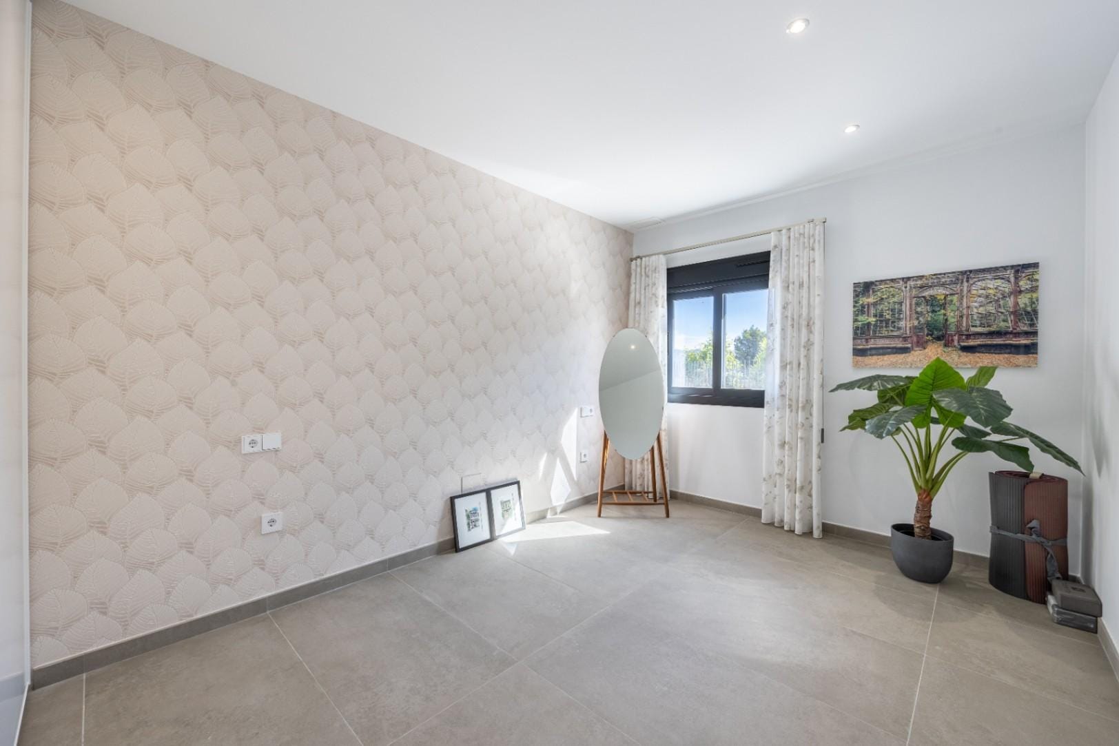 Modern Villa with a Pool for Sale in Polop
