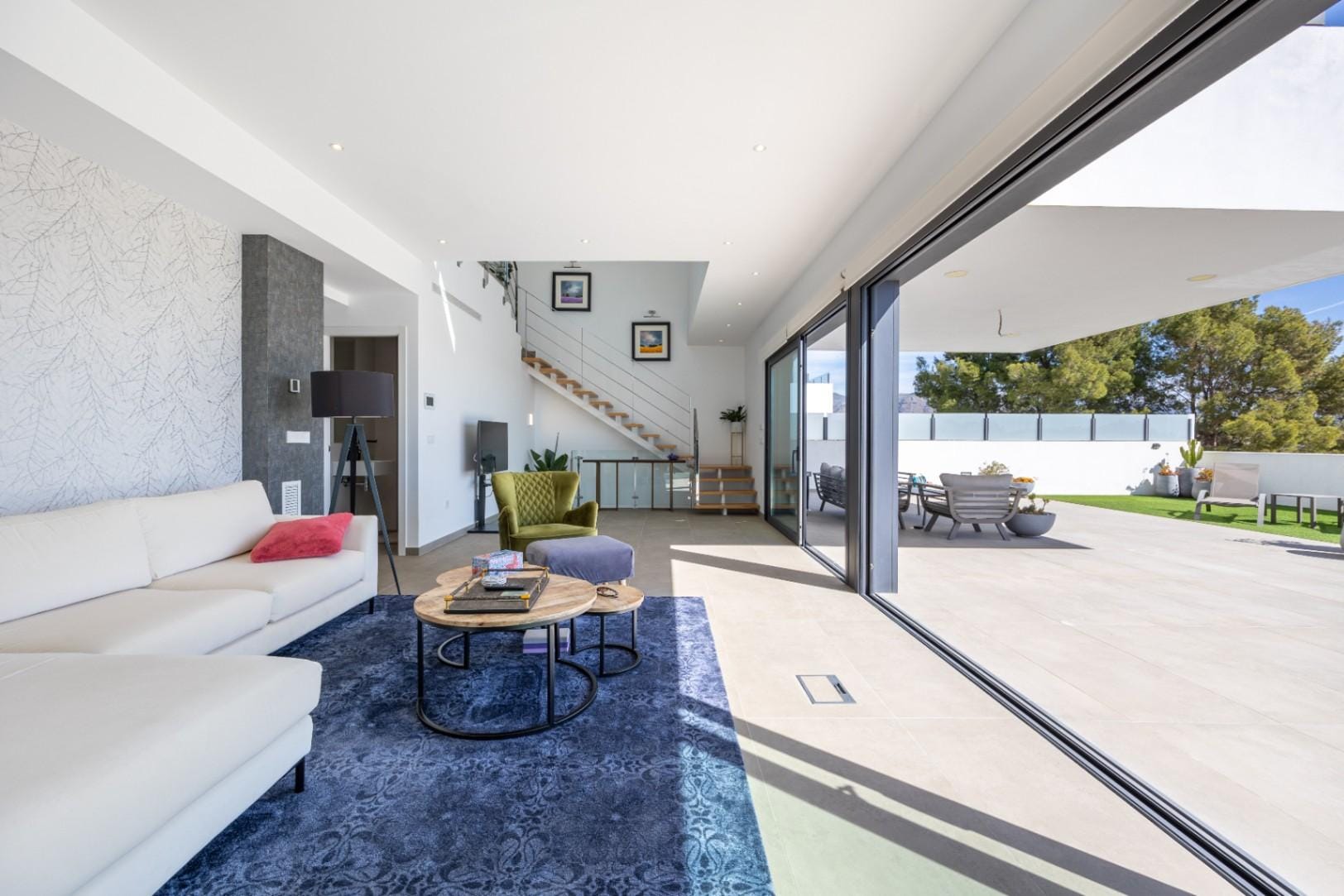 Modern Villa with a Pool for Sale in Polop