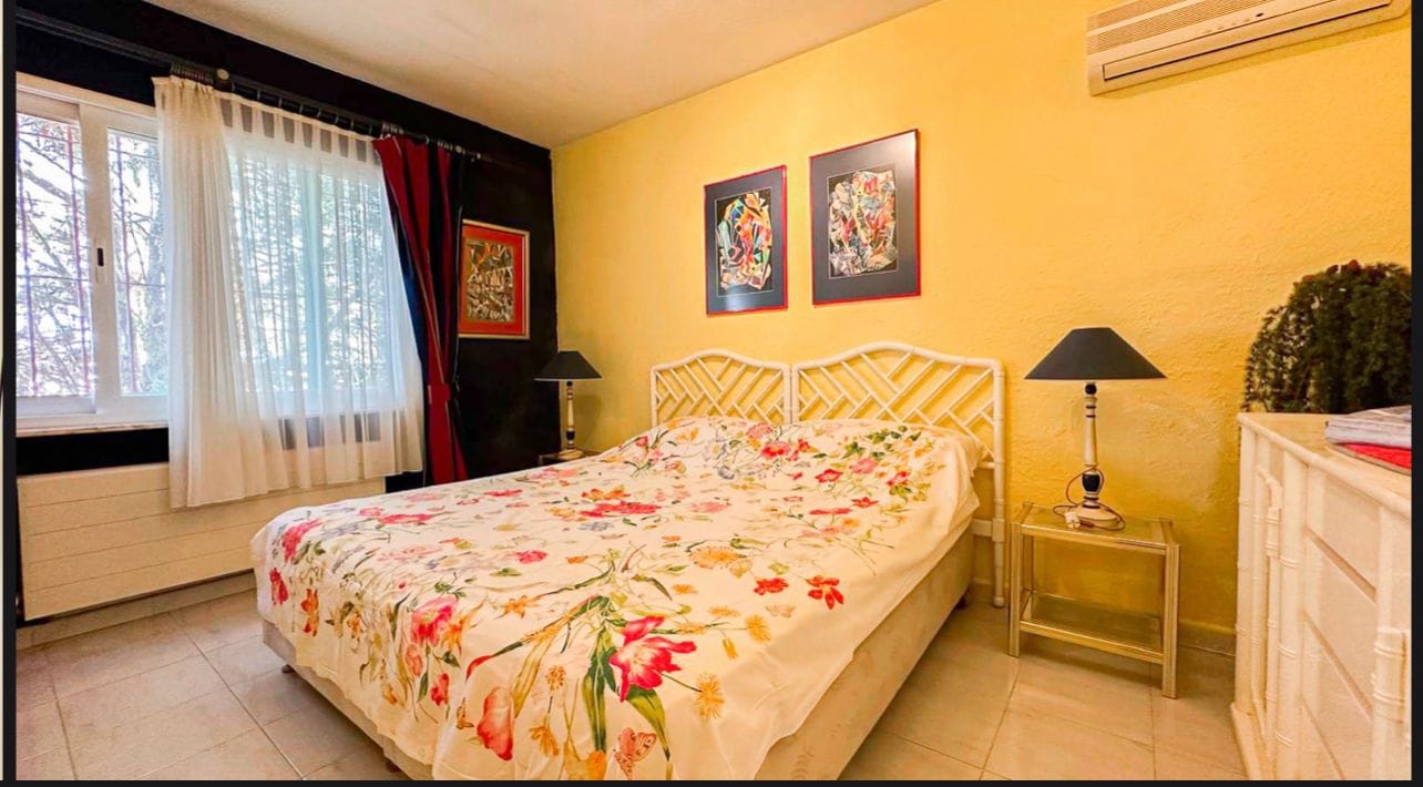 Renovated Mediterranean Chalet with Garage for Sale in Alfaz del Pi
