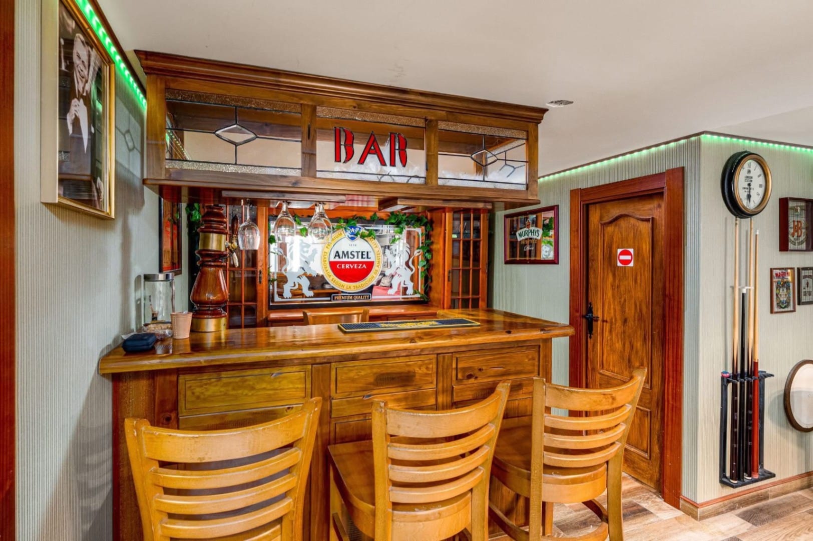 STUNNING VILLA WITH SOUTHEAST ORIENTATION FOR SALE IN ALBIR WITH POOL, SAUNA, AND BAR AREA