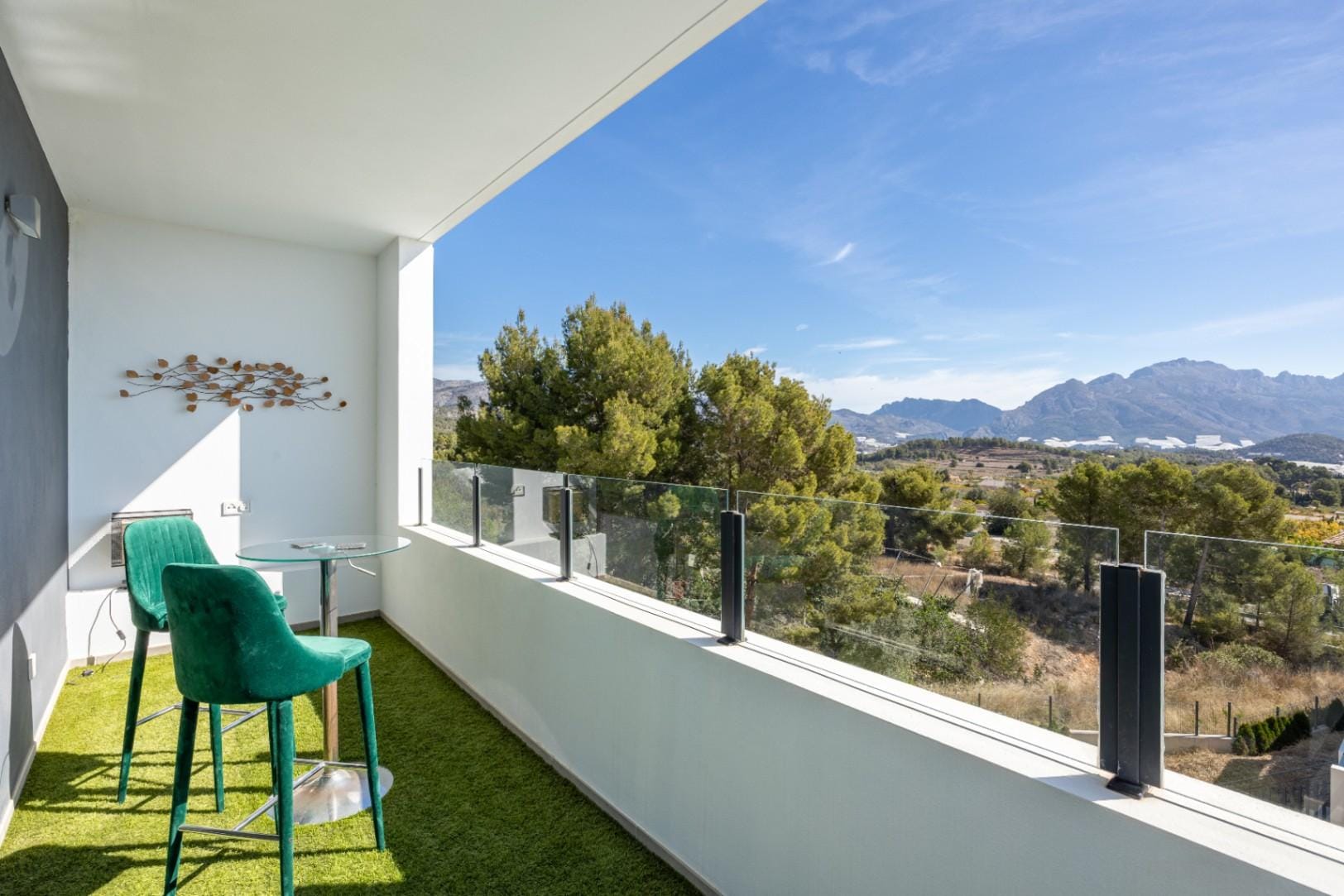 Modern Villa with a Pool for Sale in Polop