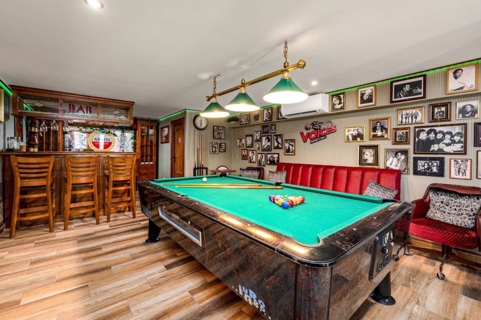 STUNNING VILLA WITH SOUTHEAST ORIENTATION FOR SALE IN ALBIR WITH POOL, SAUNA, AND BAR AREA