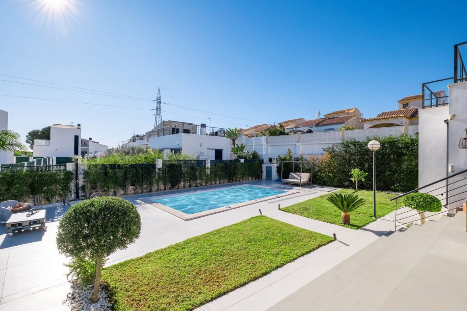 Modern villa with heated pool, cinema room, and sauna for sale in Polop.