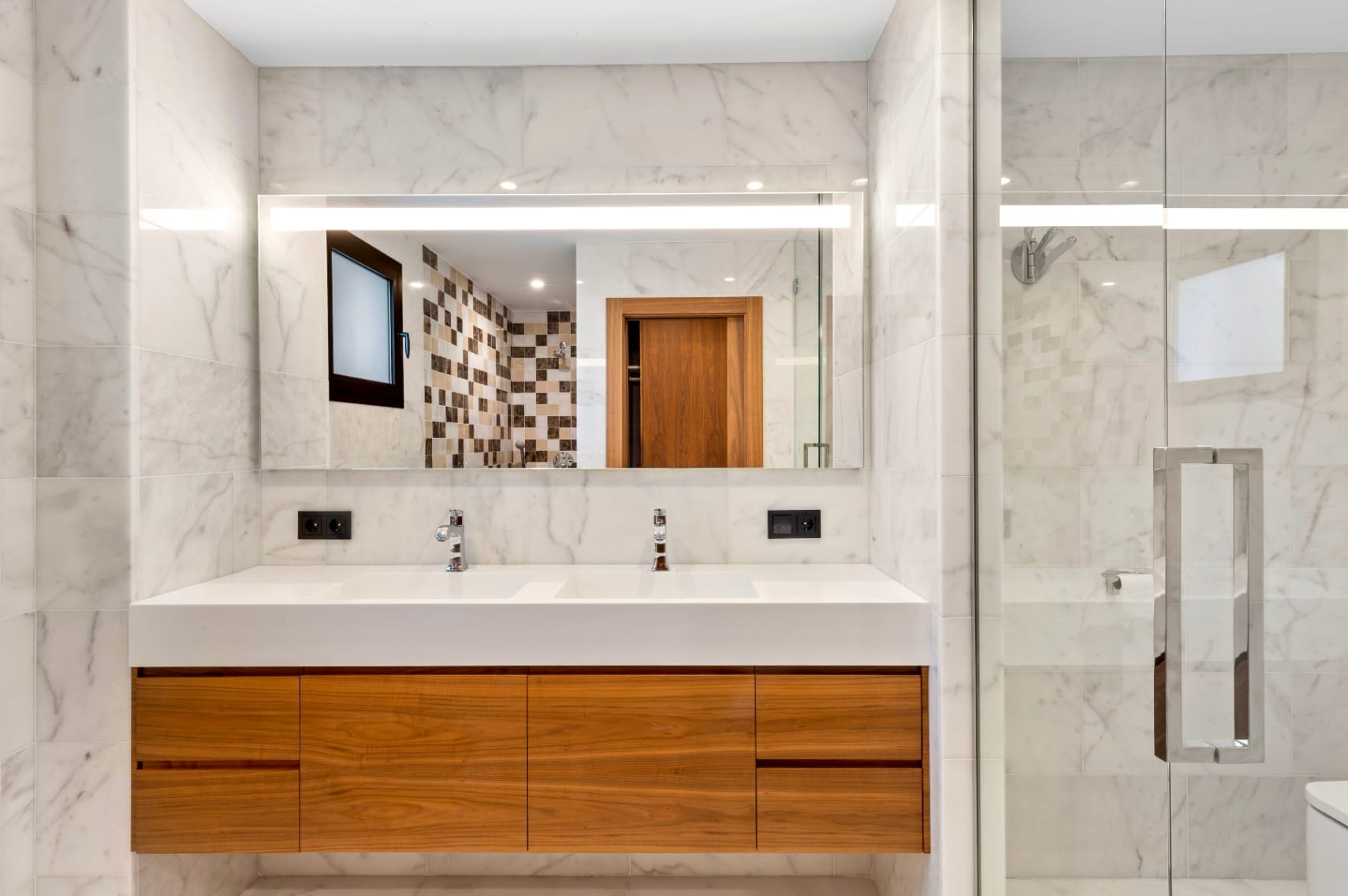 Modern Villa for Sale in Altea With Infinity Pool
