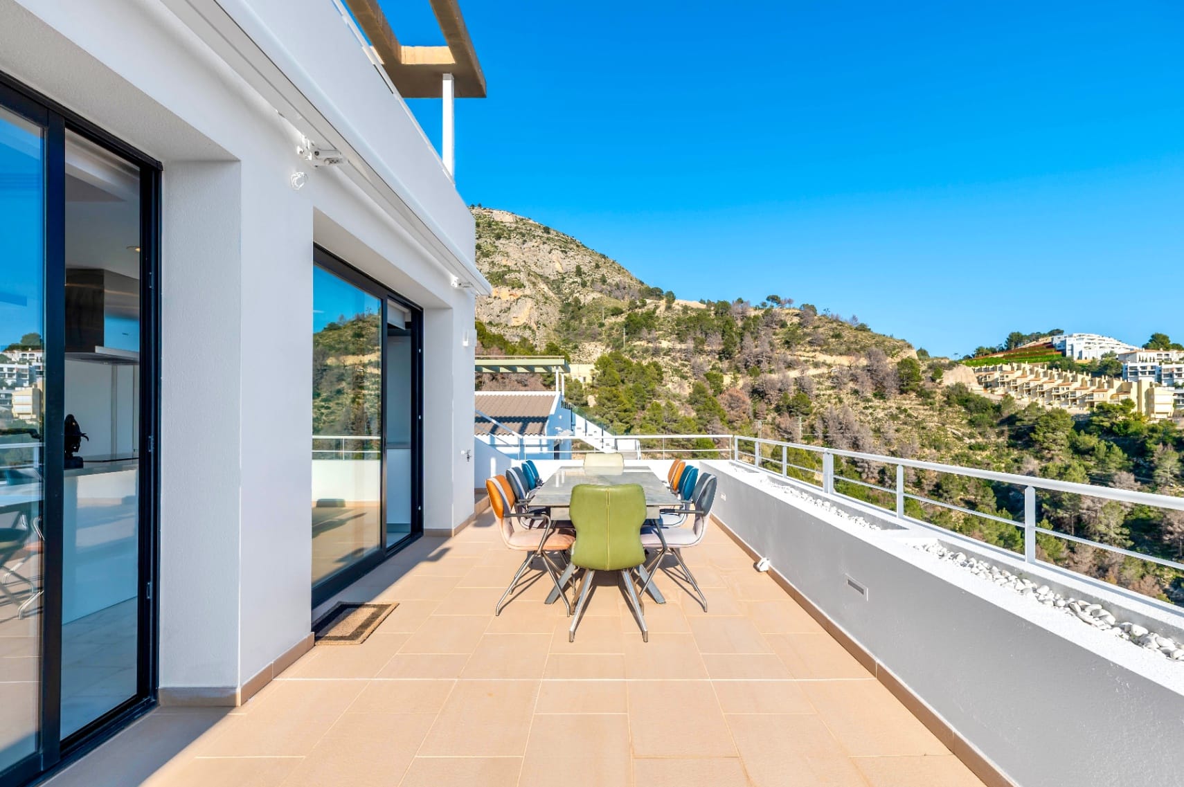 Modern Villa for Sale in Altea With Infinity Pool