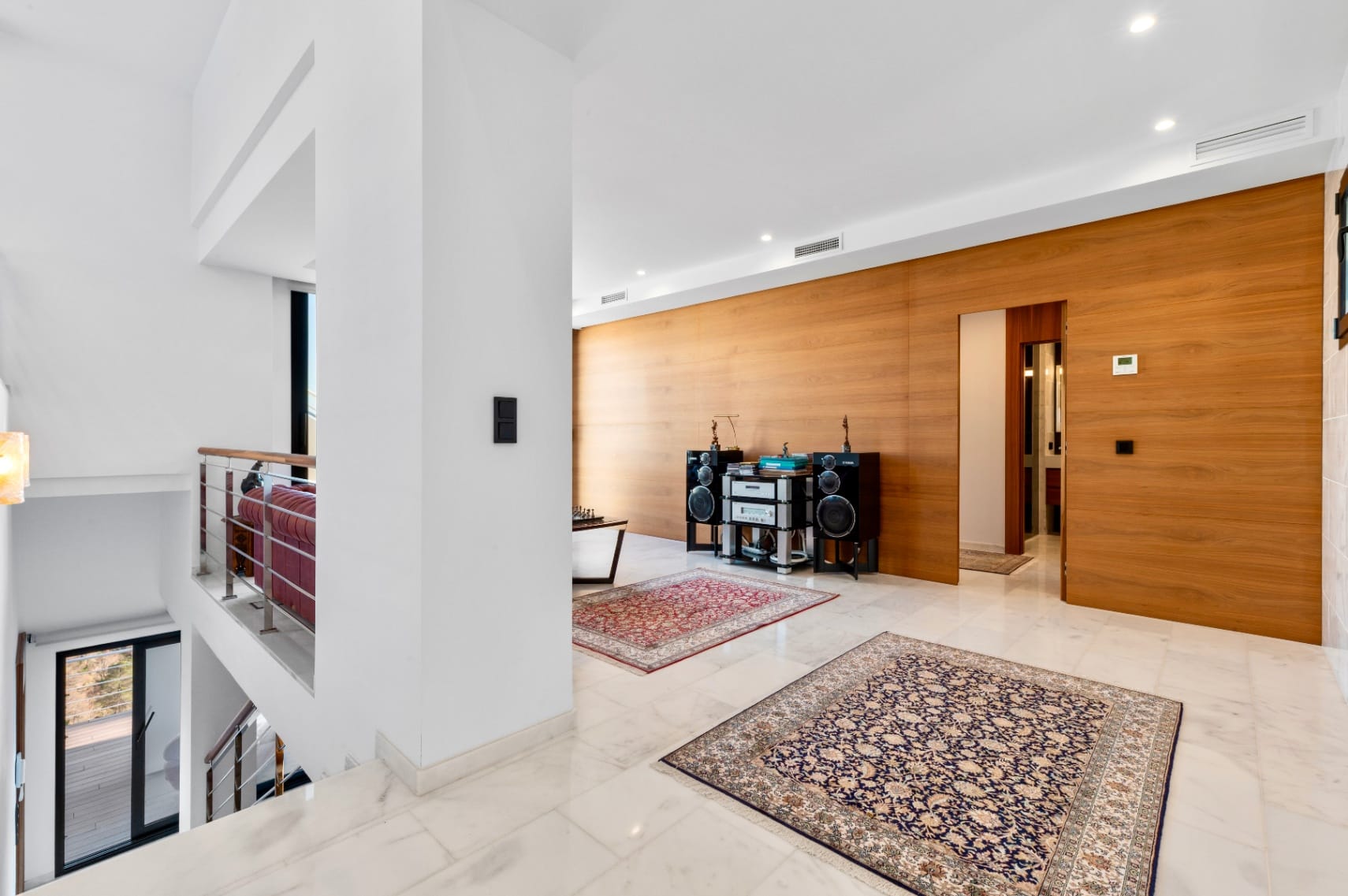 Modern Villa for Sale in Altea With Infinity Pool