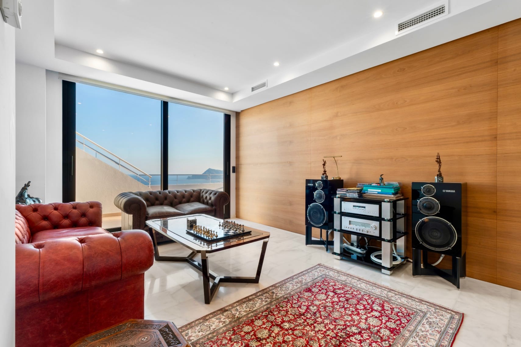 Modern Villa for Sale in Altea With Infinity Pool