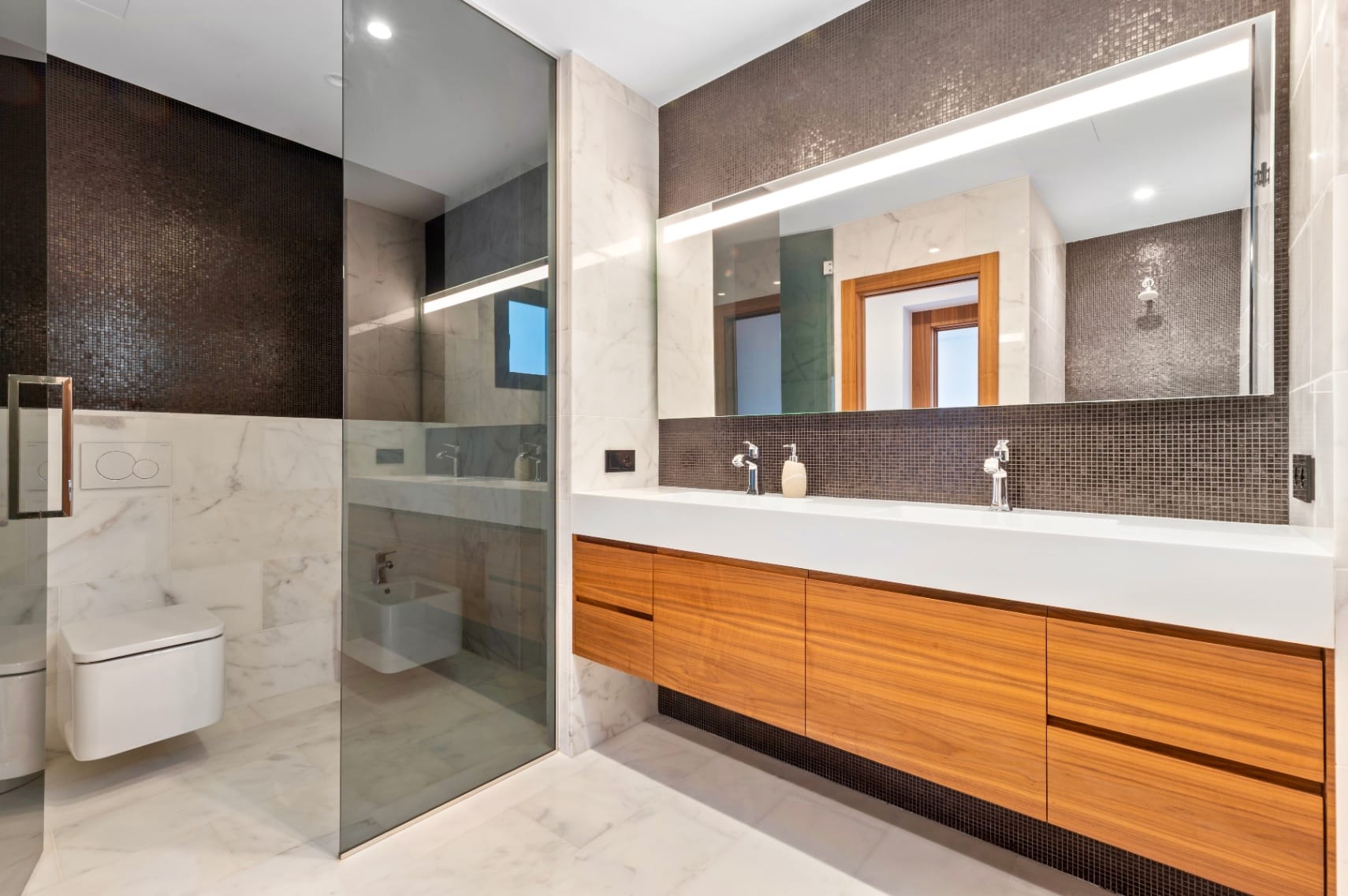 Modern Villa for Sale in Altea With Infinity Pool