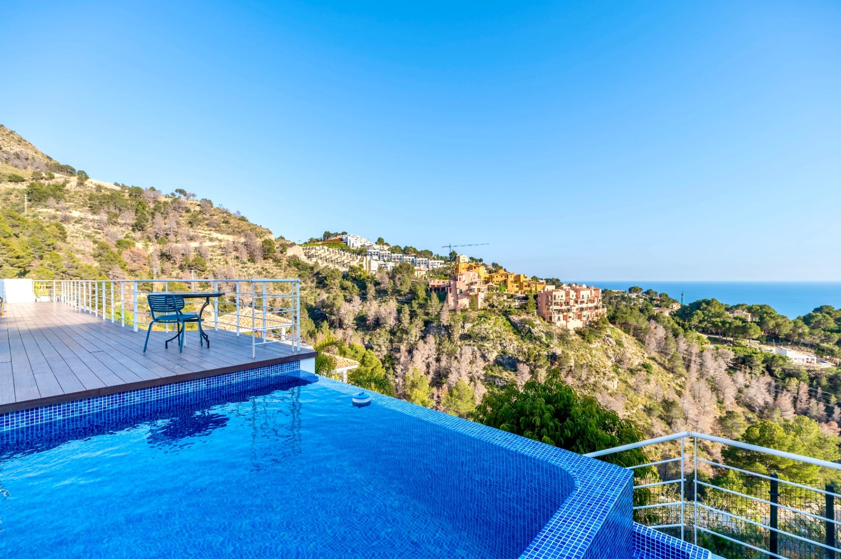 Modern Villa for Sale in Altea With Infinity Pool