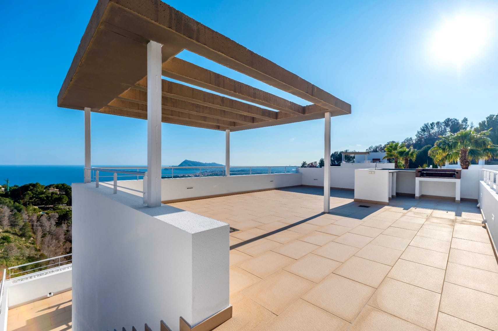 Modern Villa for Sale in Altea With Infinity Pool