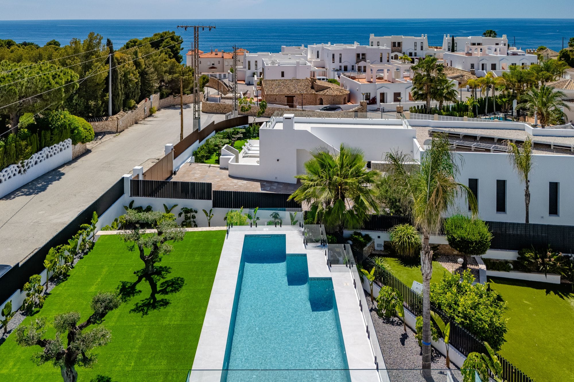 Vila de lux cu vedere la mare de vânzare în Calpe