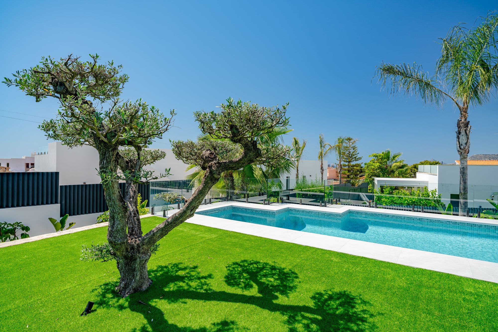 Vila de lux cu vedere la mare de vânzare în Calpe