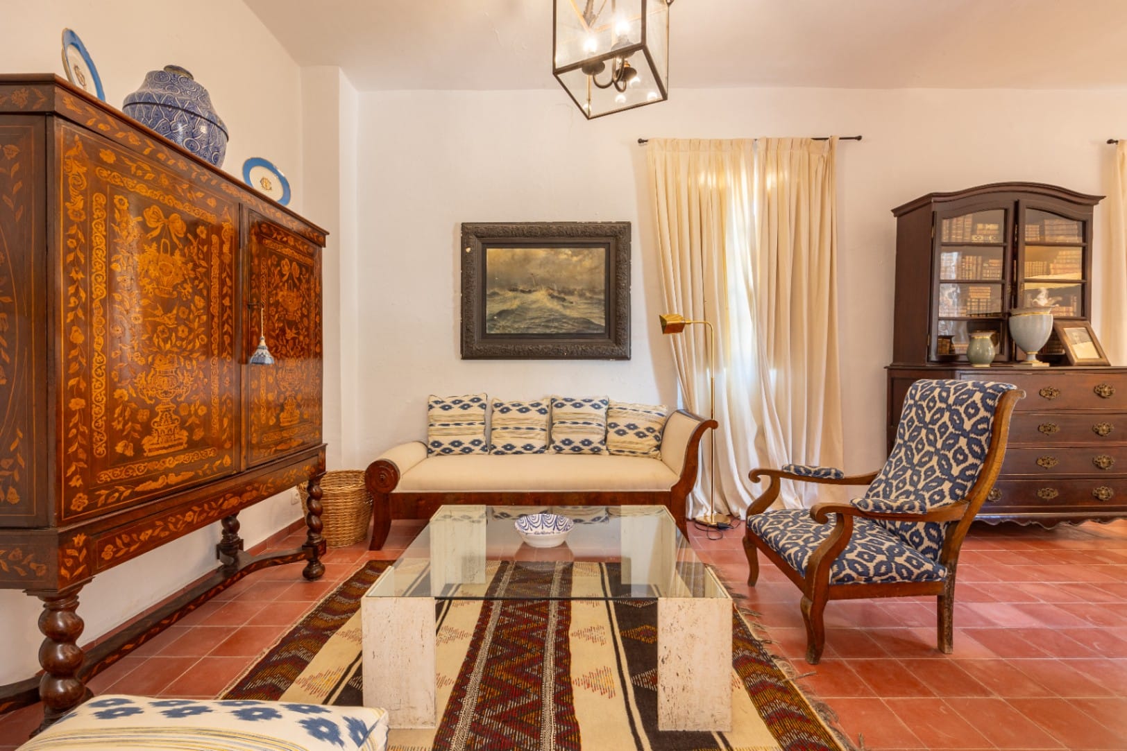 A Traditional Farm with Guest House for Sale in Altea