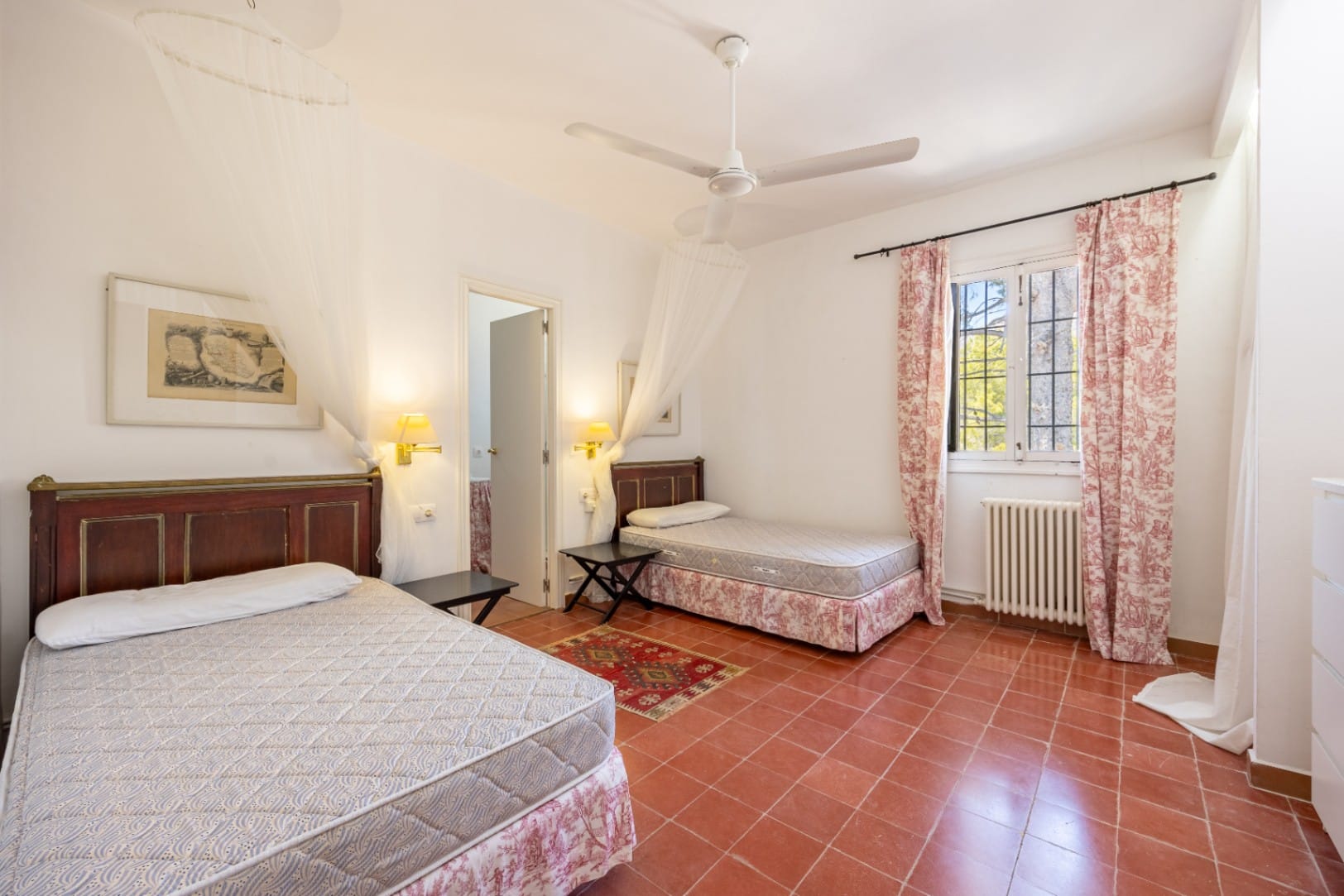A Traditional Farm with Guest House for Sale in Altea