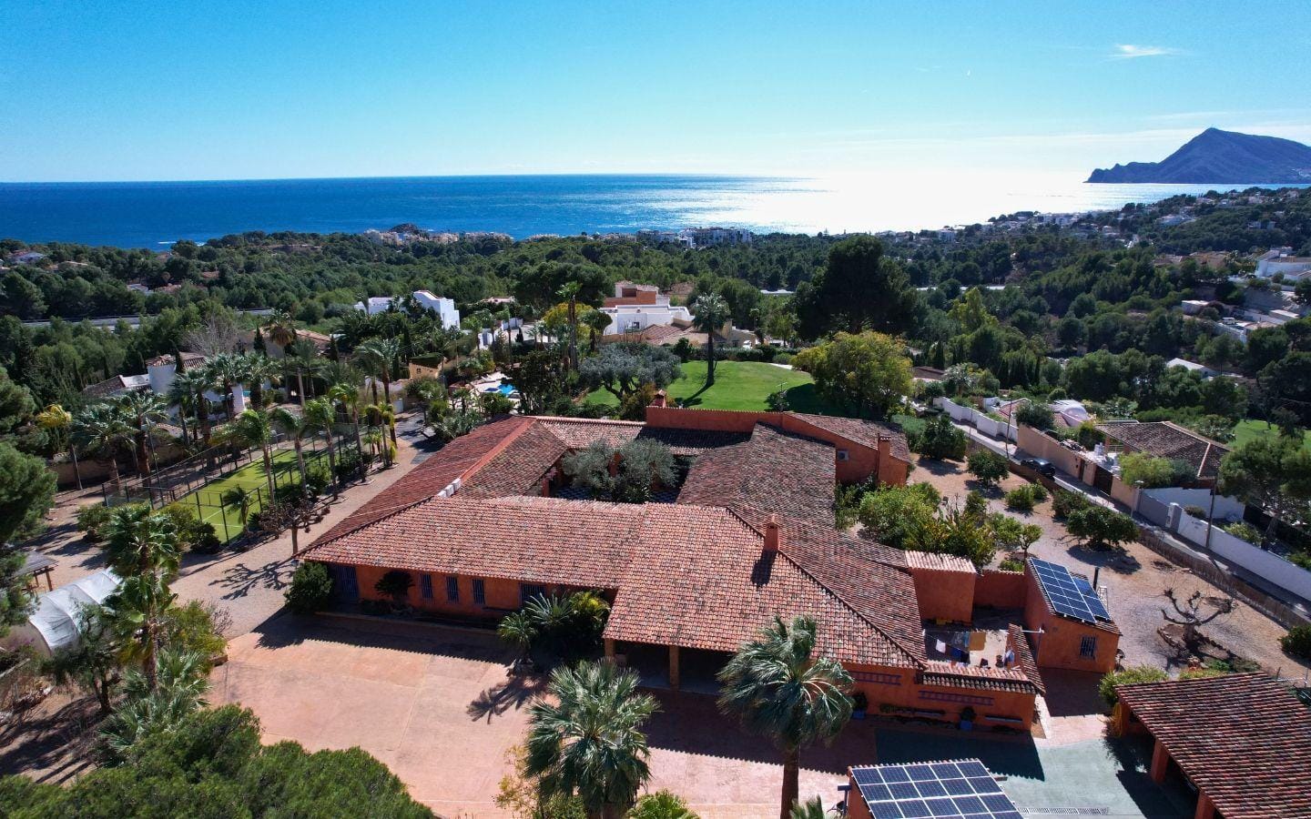 Rustic Style Villa for Sale in Altea La Vella