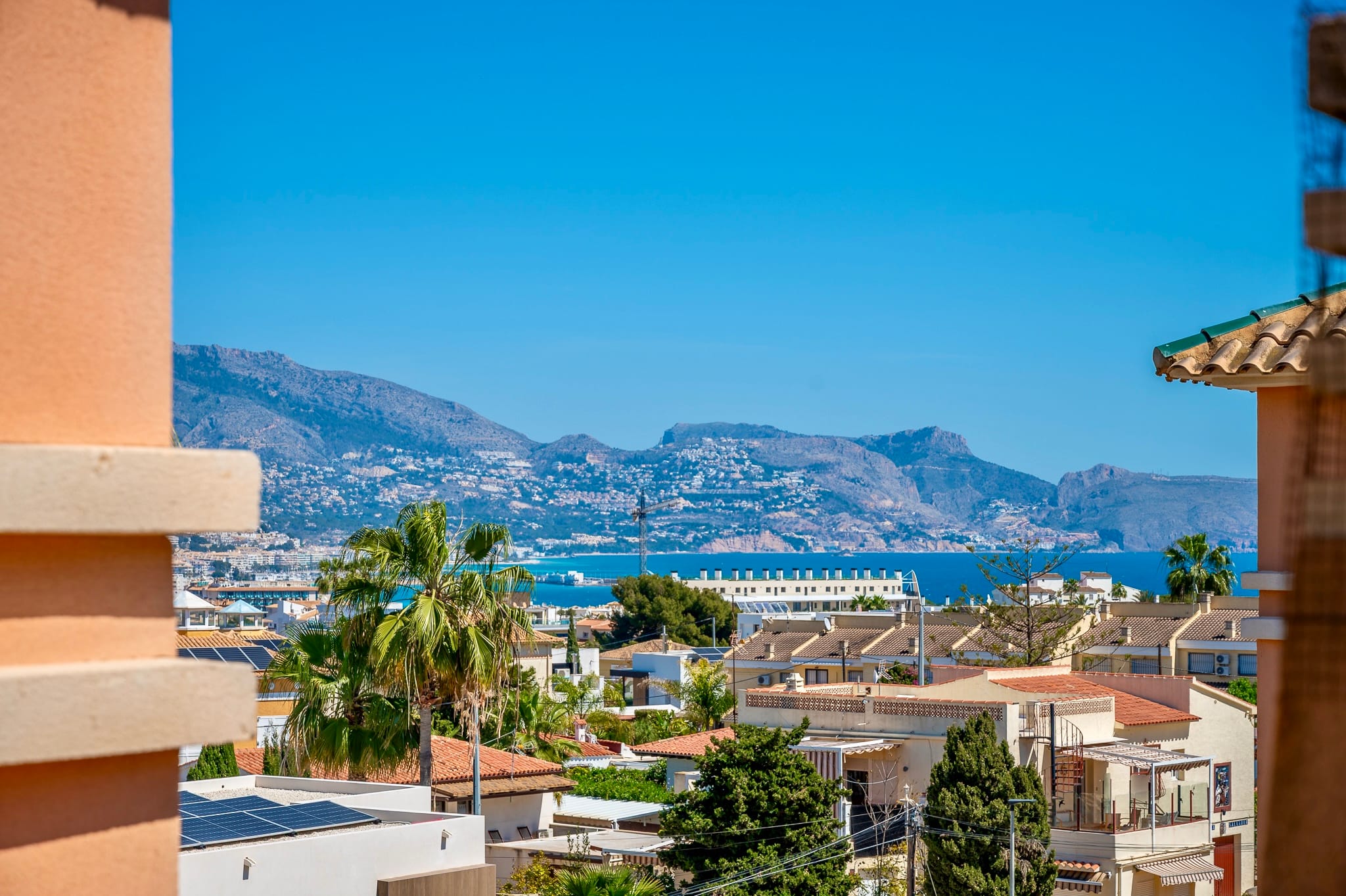 Vila Preciosa de Vânzare în Albir cu vedere la Mare și la Munte