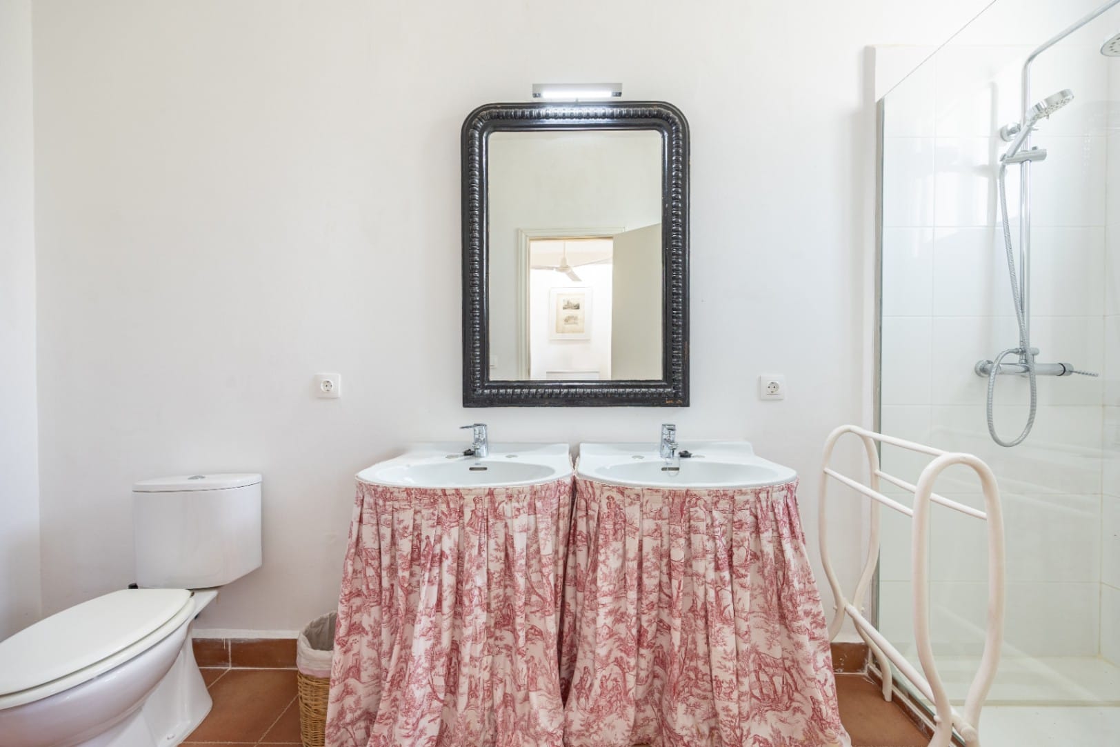 A Traditional Farm with Guest House for Sale in Altea