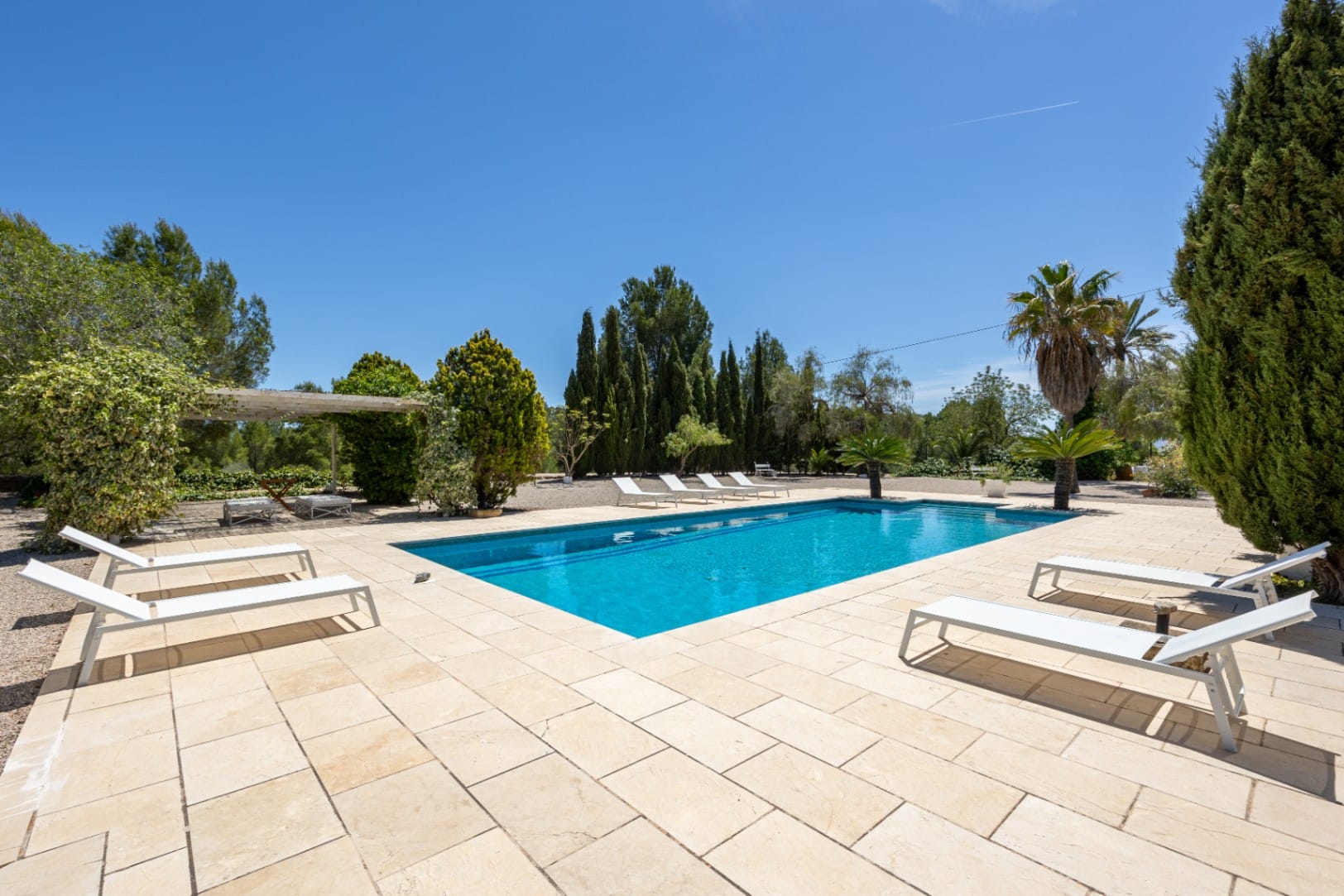 A Traditional Farm with Guest House for Sale in Altea