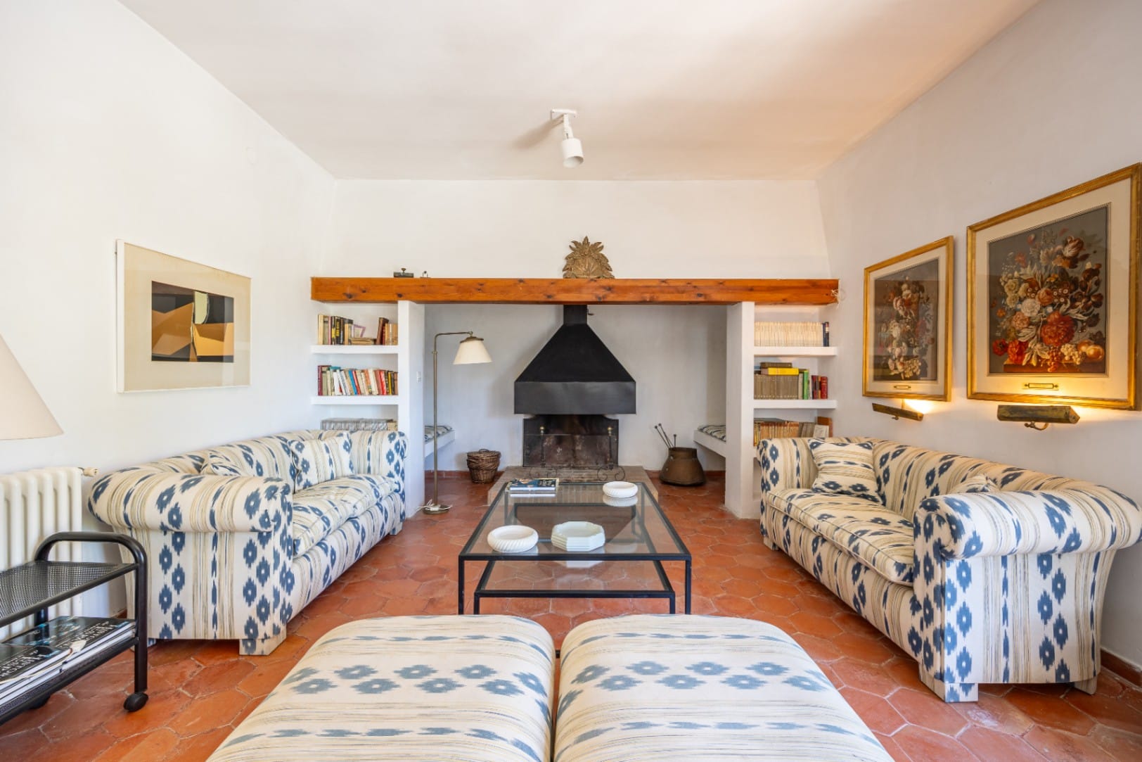 A Traditional Farm with Guest House for Sale in Altea