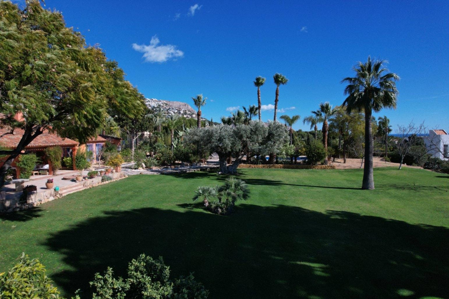 Rustic Style Villa for Sale in Altea La Vella