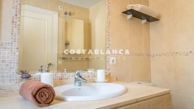 Bungalow for long_term_rental in Altea, Alicante