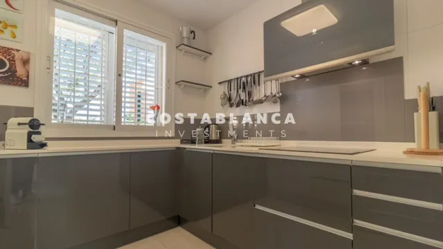 Bungalow for long_term_rental in Altea, Alicante
