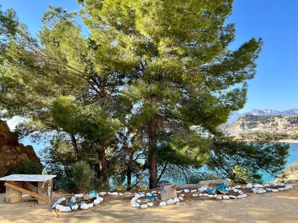 Vila elegantă de coastă cu vedere la mare și la munte de vânzare în Altea