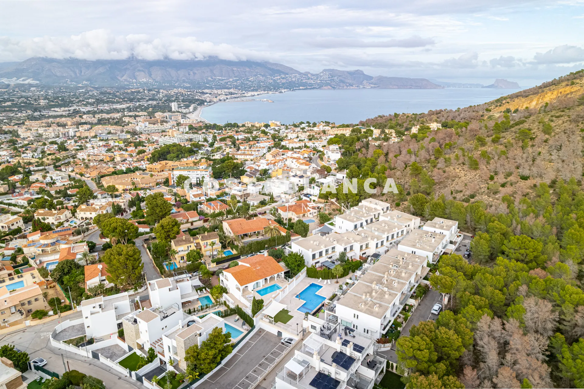 Exclusive - Modern duplex for sale in Albir