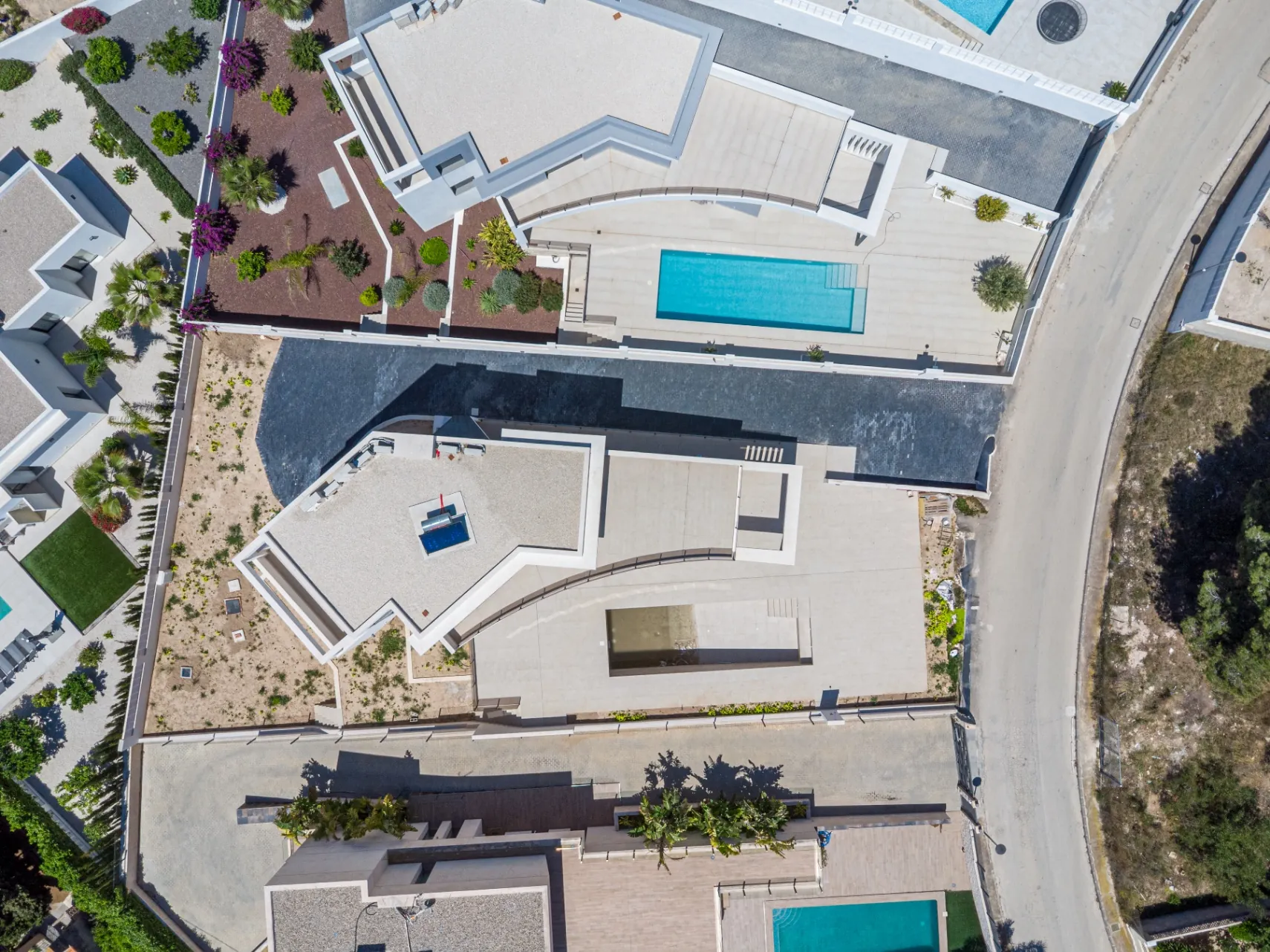 Vila Modernă Orientată Spre Sud de Vânzare în Calpe cu Vederi la Mare și la Peñón de Ifach – Nouă Construcție 2025