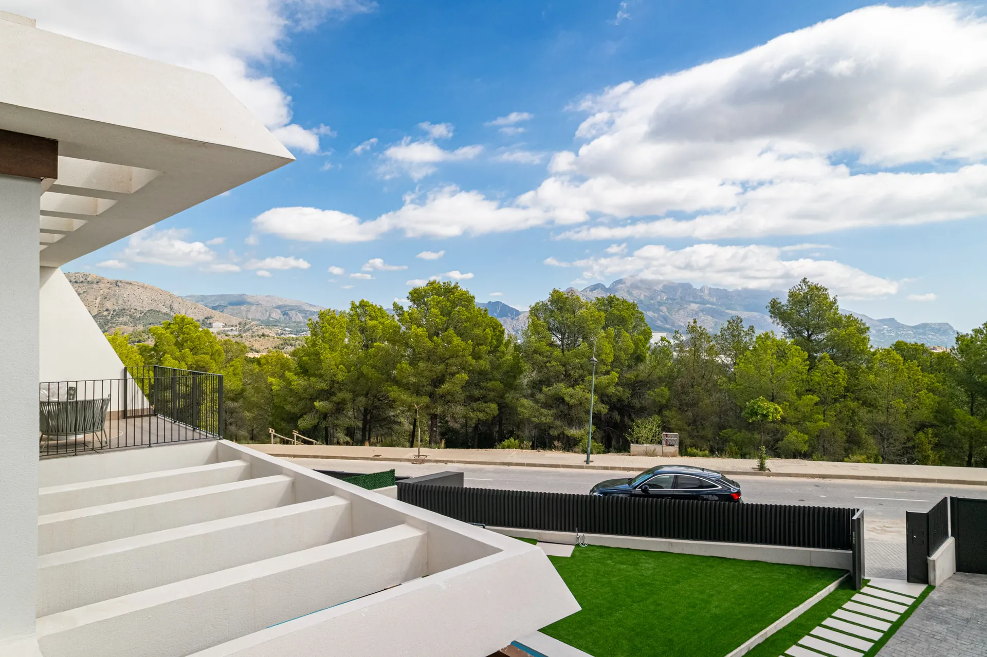 Modern new construction chalet for sale in Polop with pool