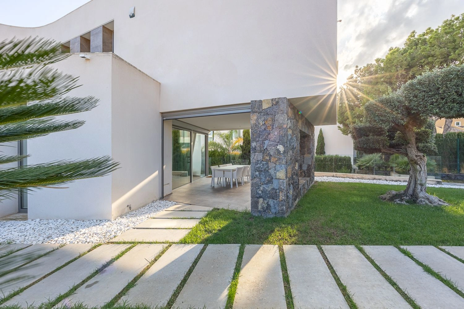 Vila cu design modern, cu vedere la mare, de vânzare în Finestrat.