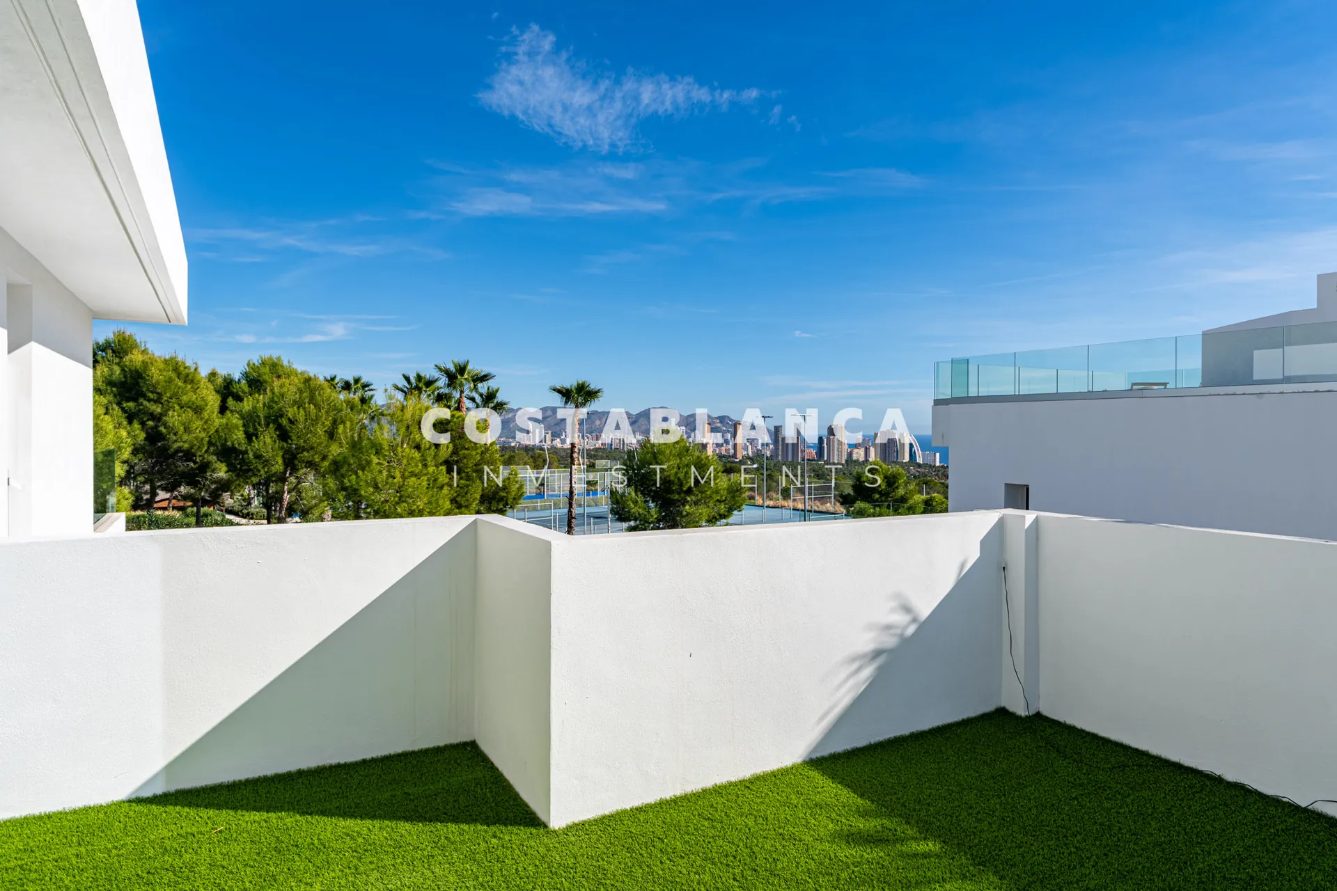 Modern Mediterranean Villa with Private Pool and High-End Finishes for Sale in Finestrat