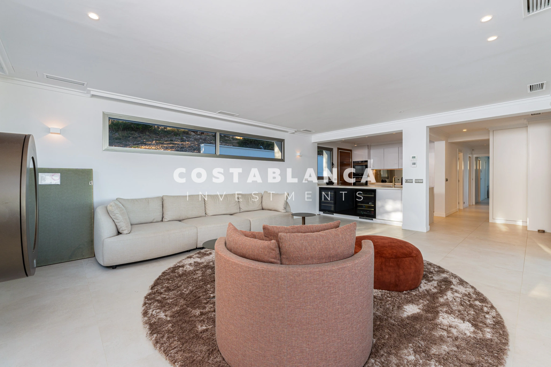 Vila de lux contemporană cu vederi panoramice la Mediterană de vânzare în Altea