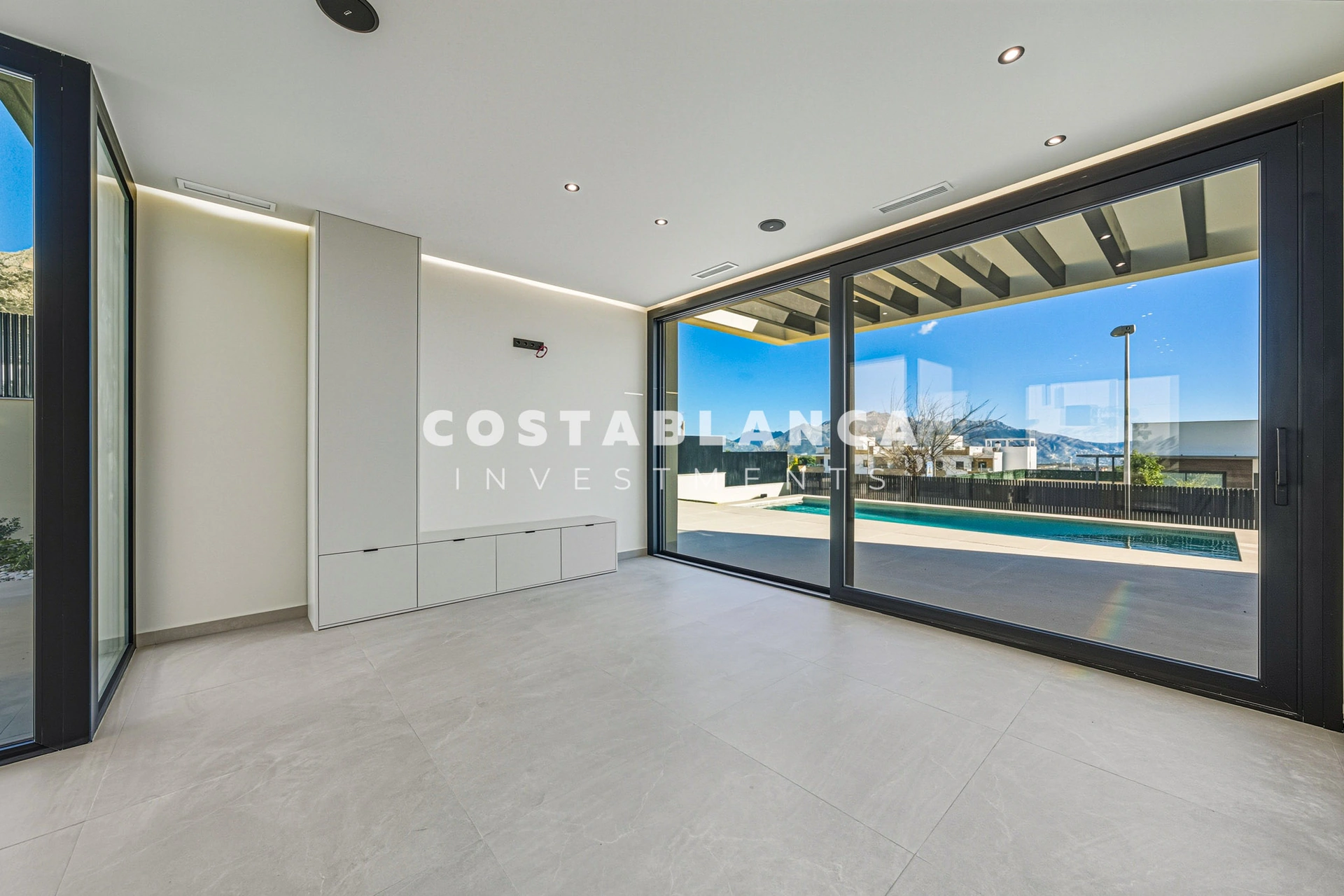 Modern new-built villa for sale in Polop with swimming pool.