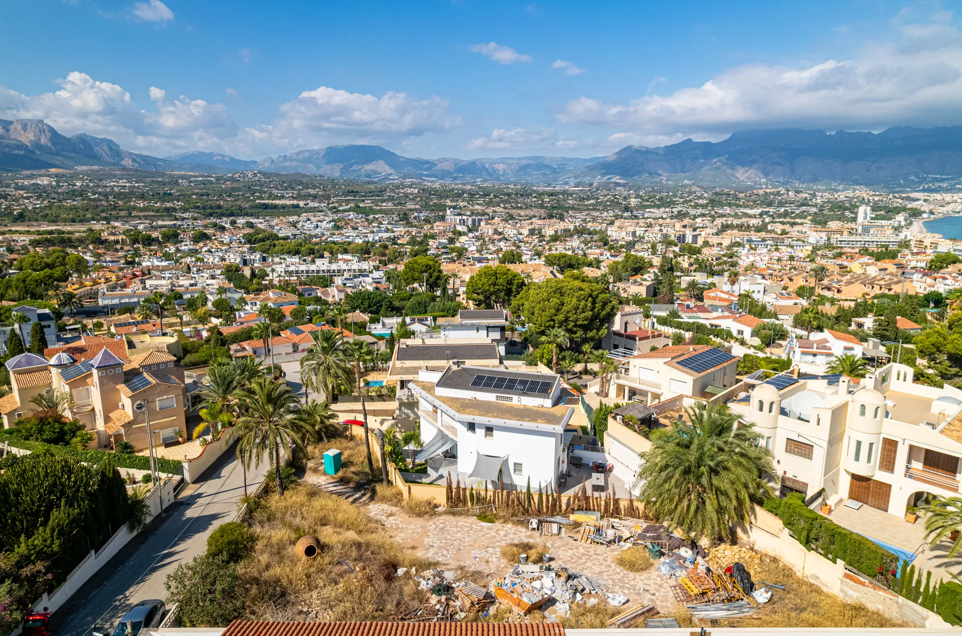 Nouă vilă de lux în El Albir cu vedere la mare
