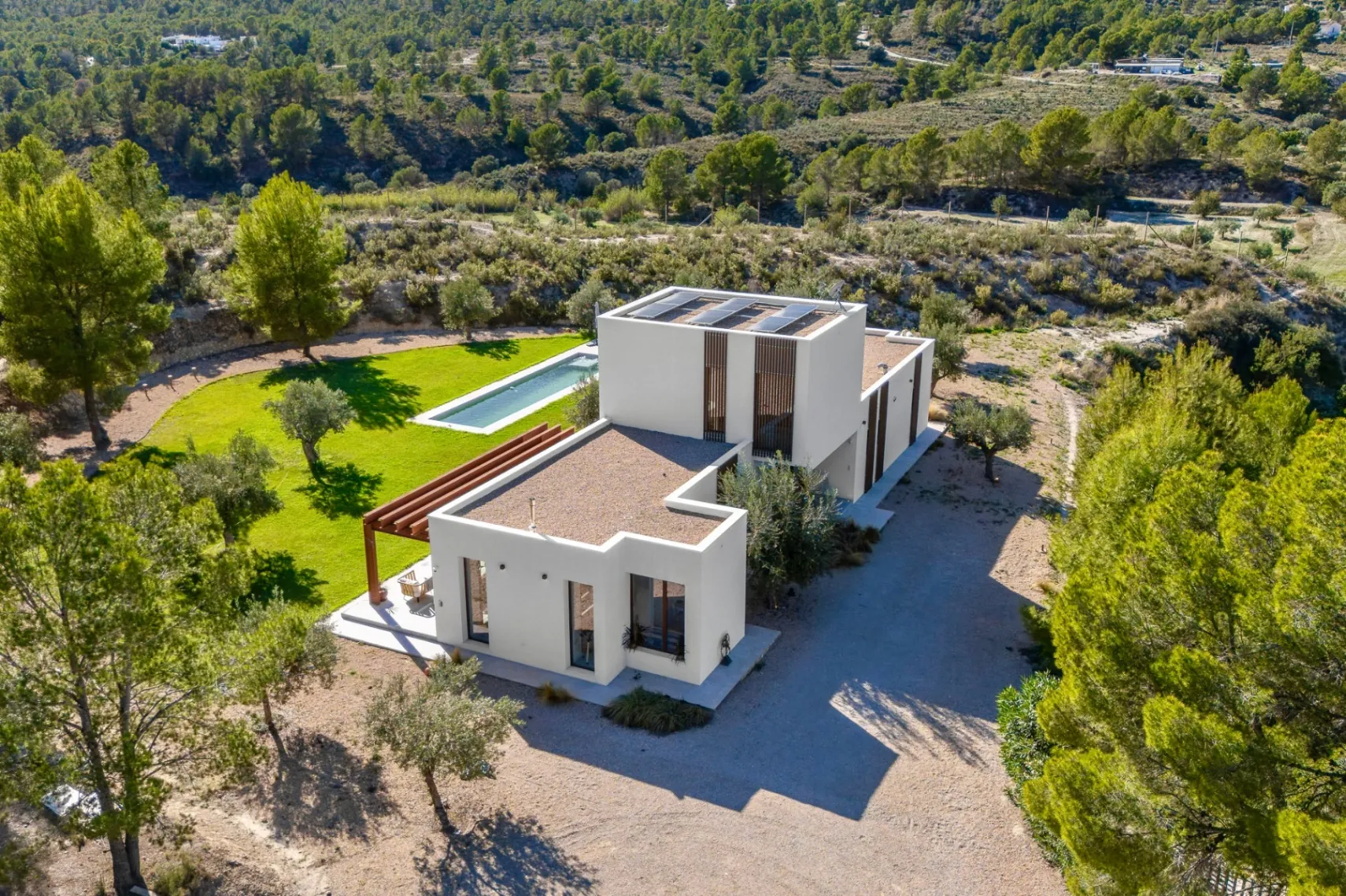Finca Modernă de Lux cu Intimitate și Natură