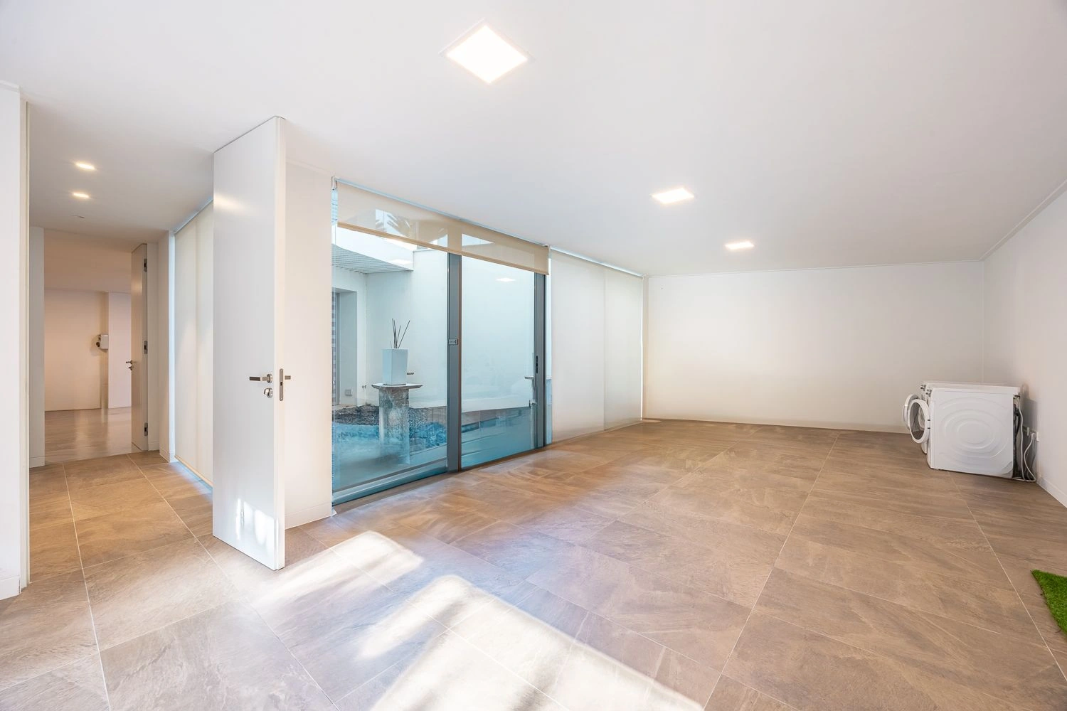 Vila cu design modern, cu vedere la mare, de vânzare în Finestrat.