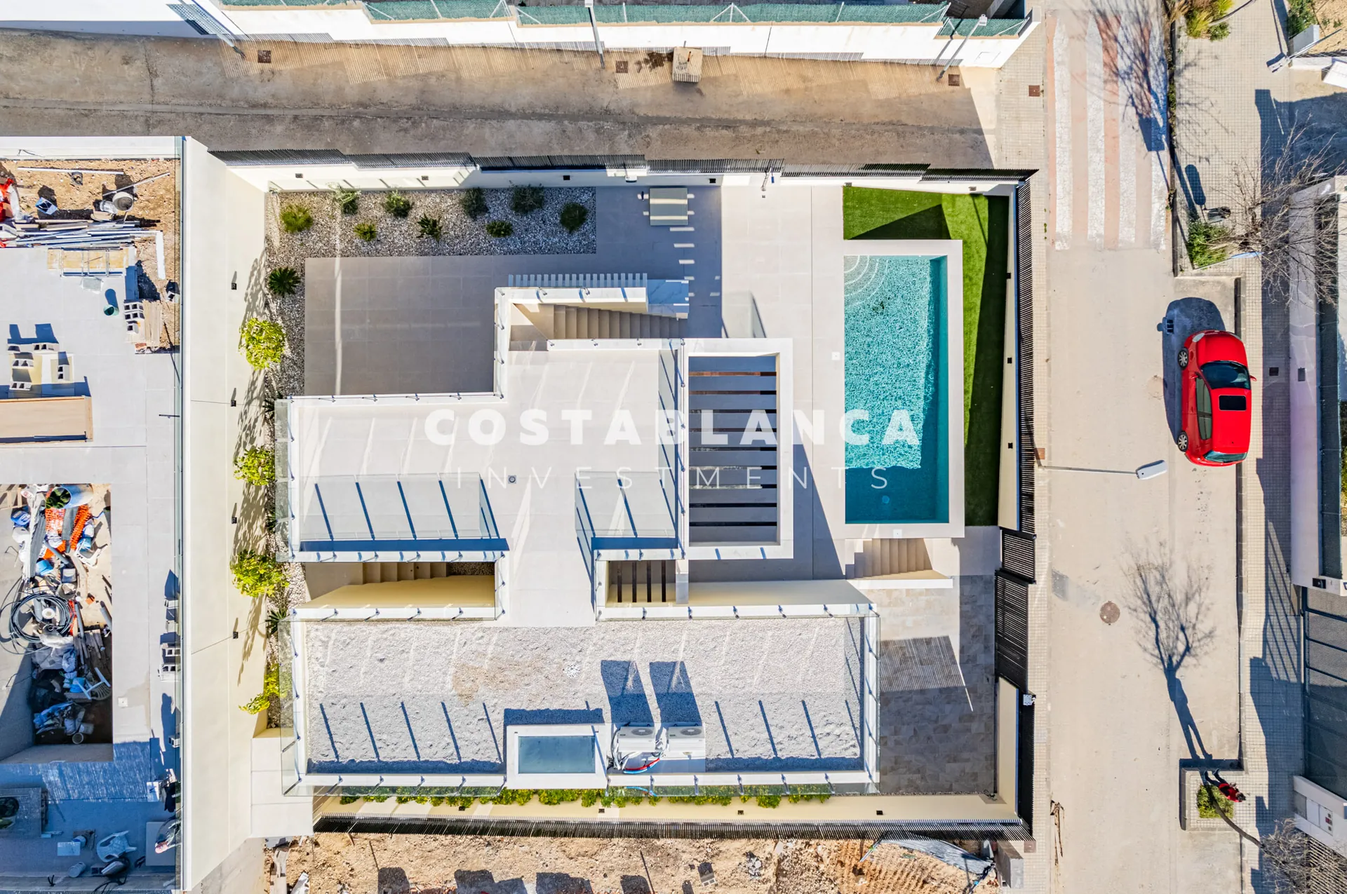 Modern new-built villa for sale in Polop with swimming pool.
