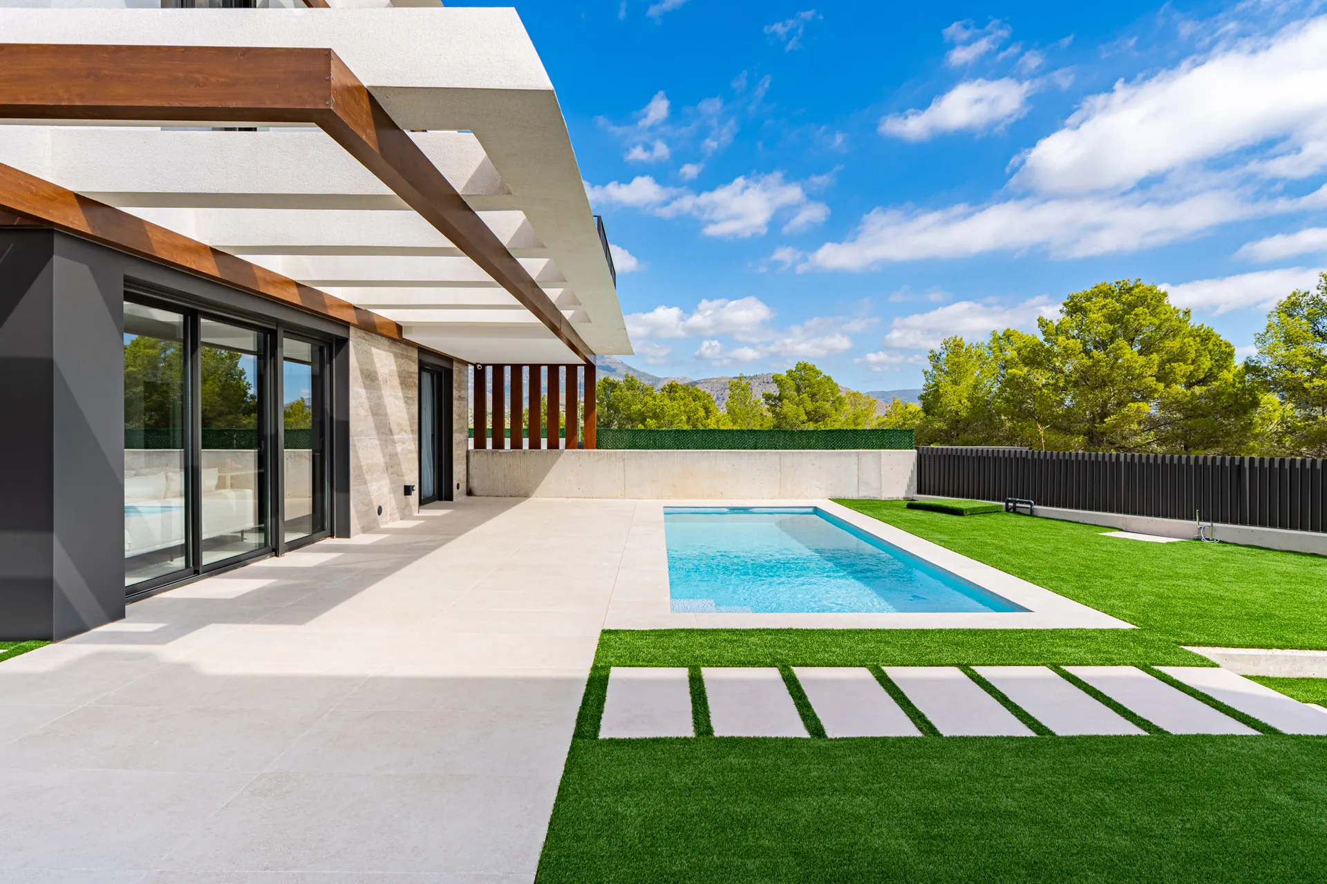 Modern new construction chalet for sale in Polop with pool