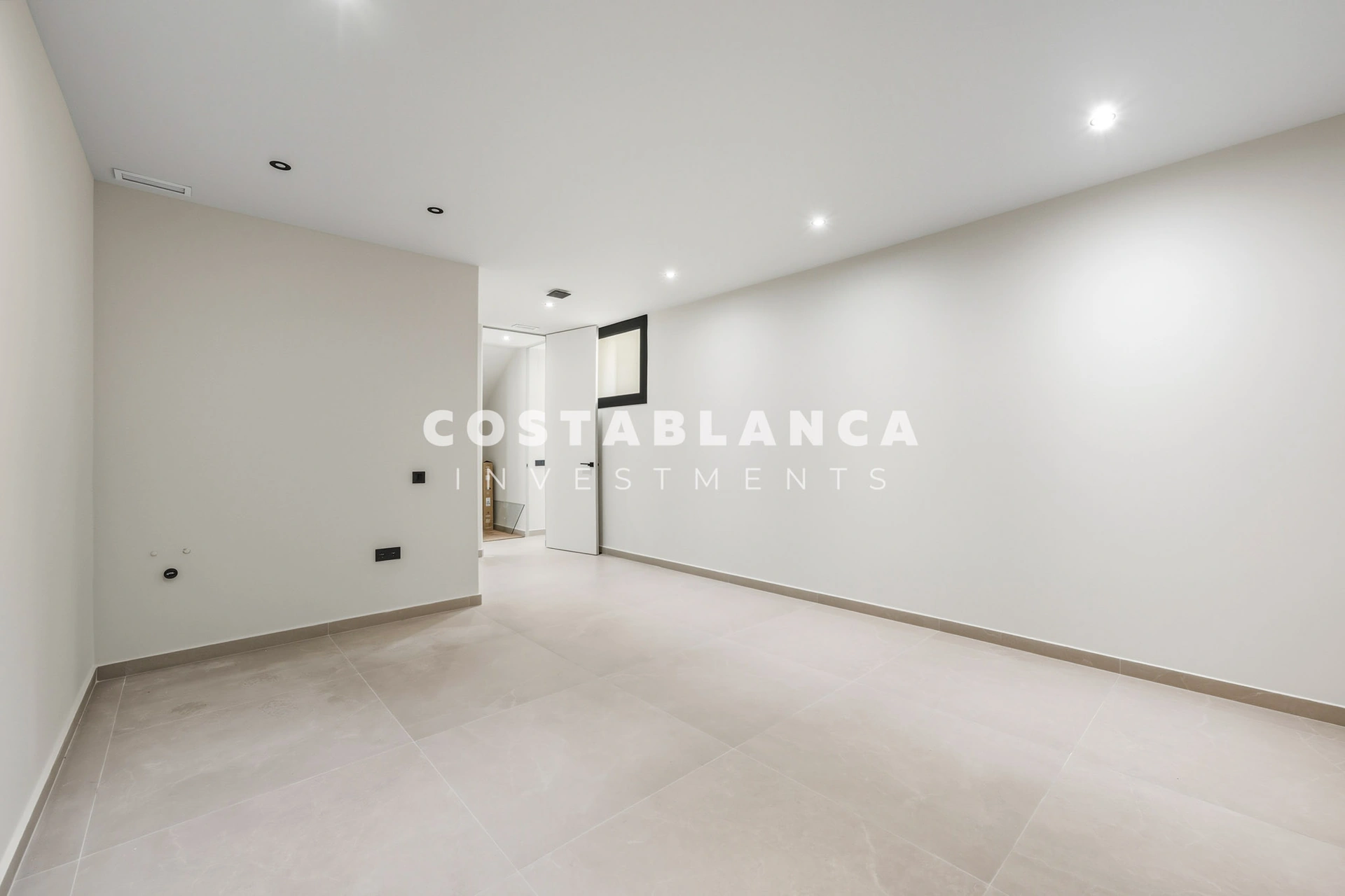 Modern new-built villa for sale in Polop with swimming pool.