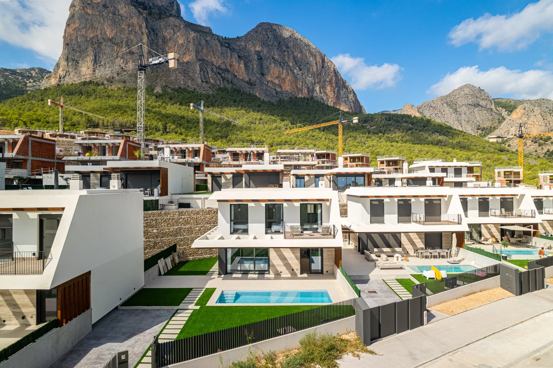 Modern new construction chalet for sale in Polop with pool