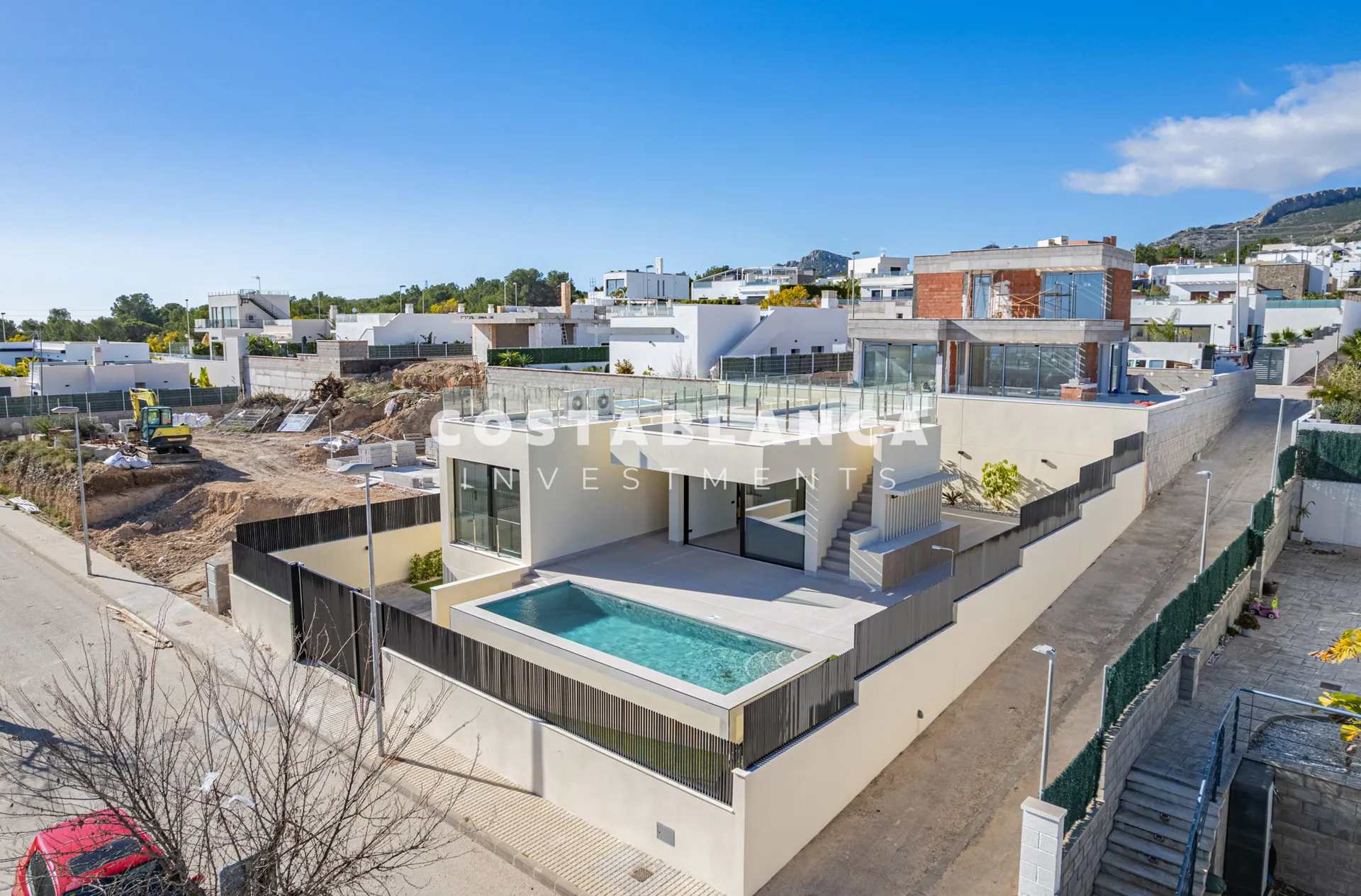 Modern new-built villa for sale in Polop with swimming pool.