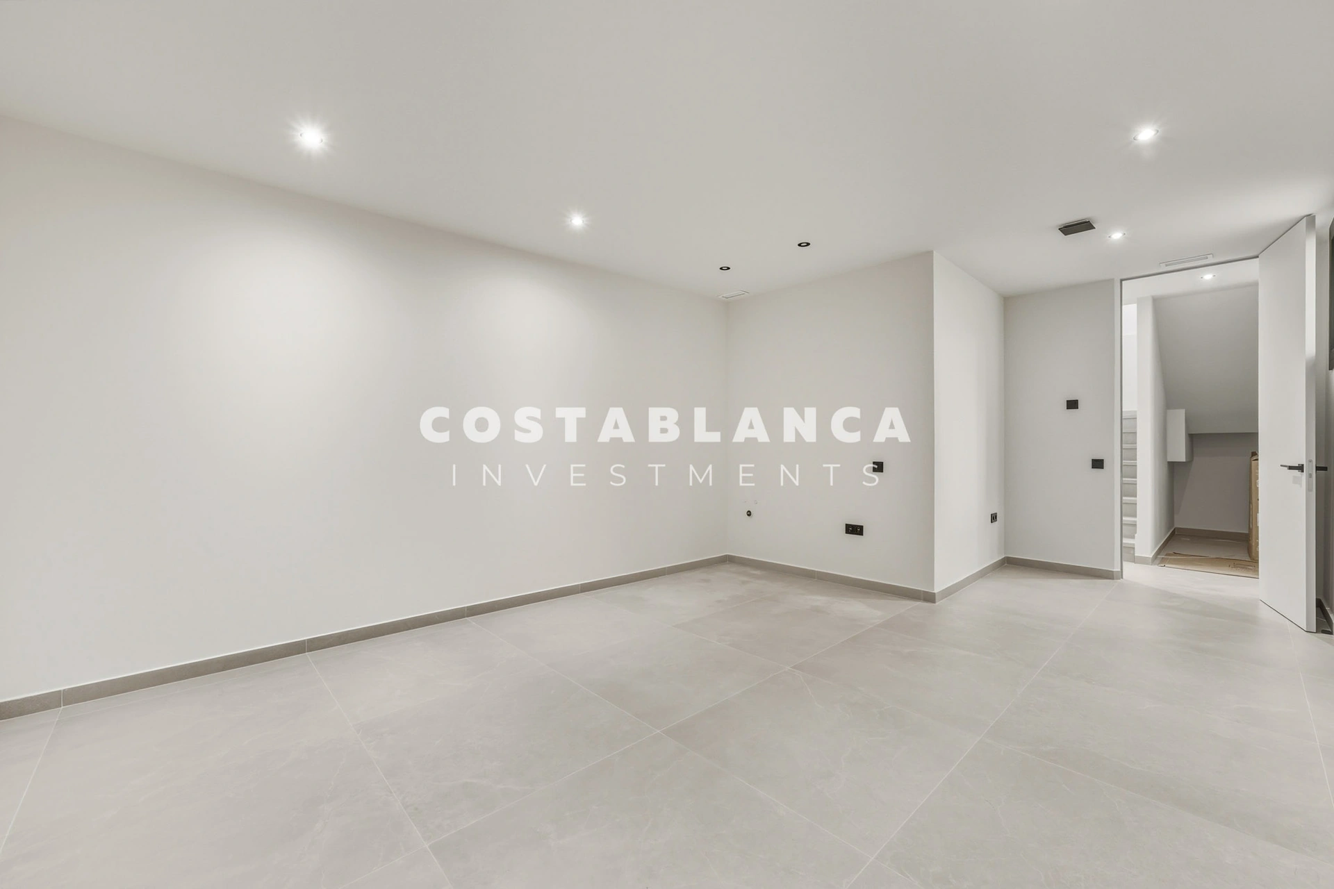 Modern new-built villa for sale in Polop with swimming pool.