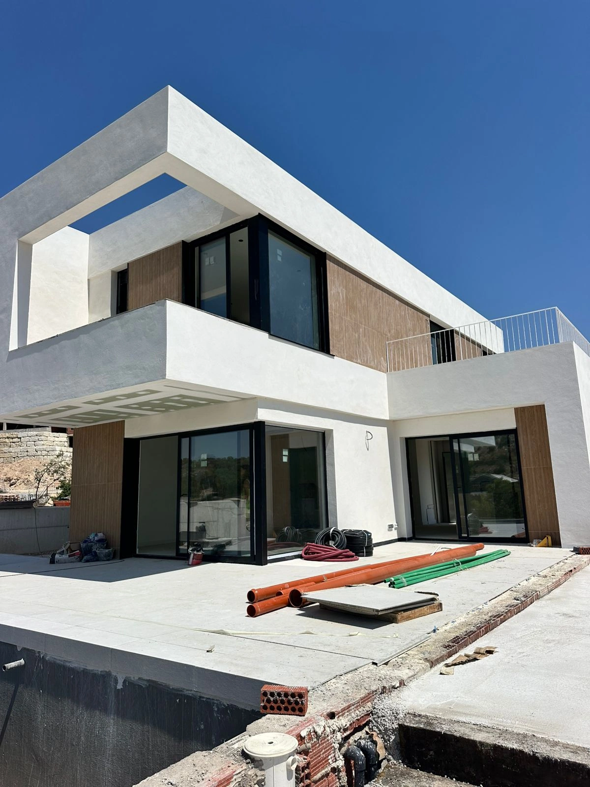 Vila spațioasă cu piscină și finisaje de înaltă calitate de vânzare în Finestrat