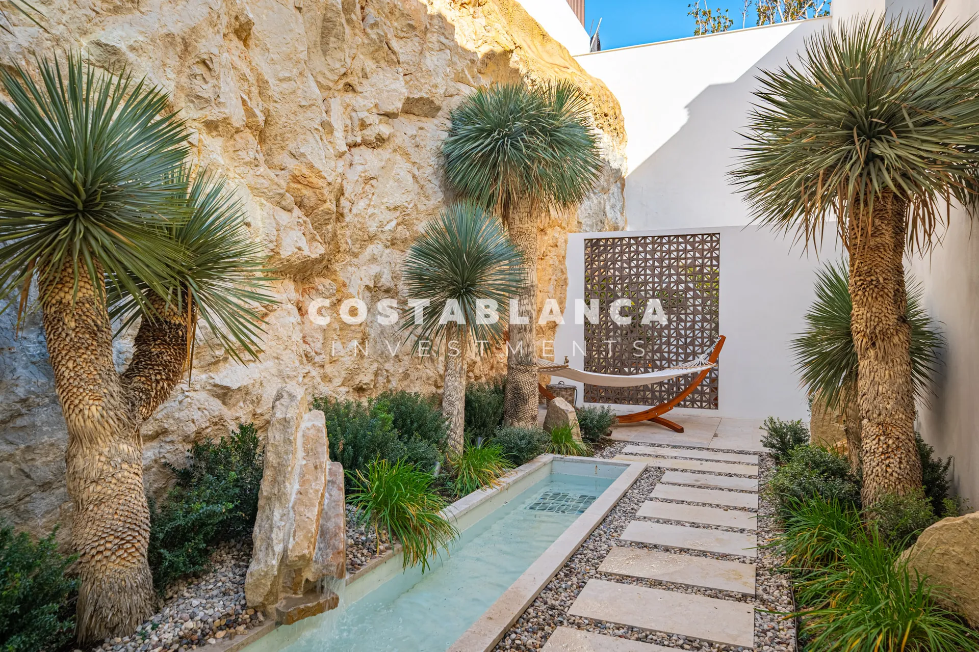 CA MALVA - New modern and eco-friendly luxury villa with panoramic views in fabulous Javea, Spain.