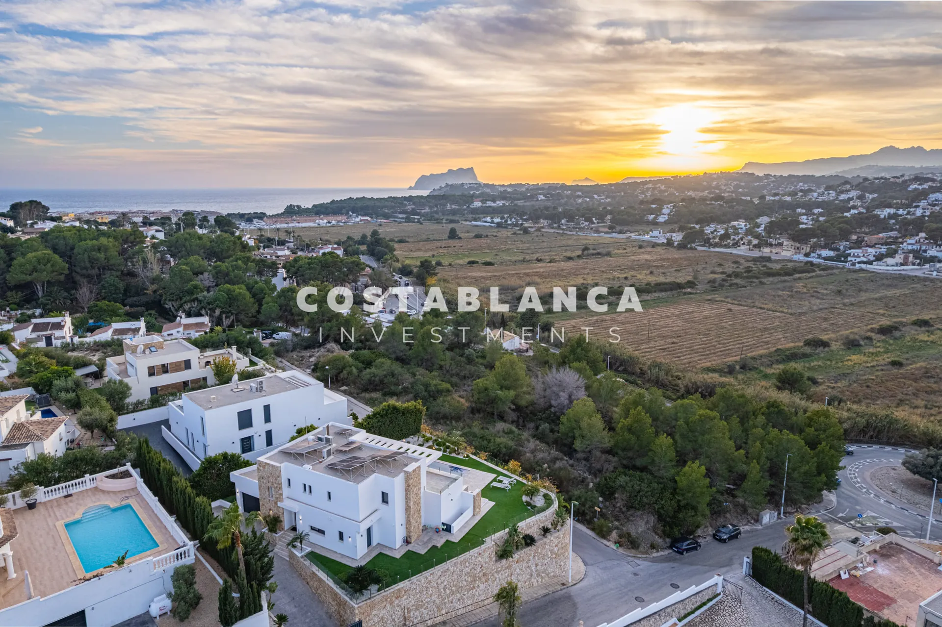 Villa Creta – Lux modern într-o locație premium aproape de Moraira